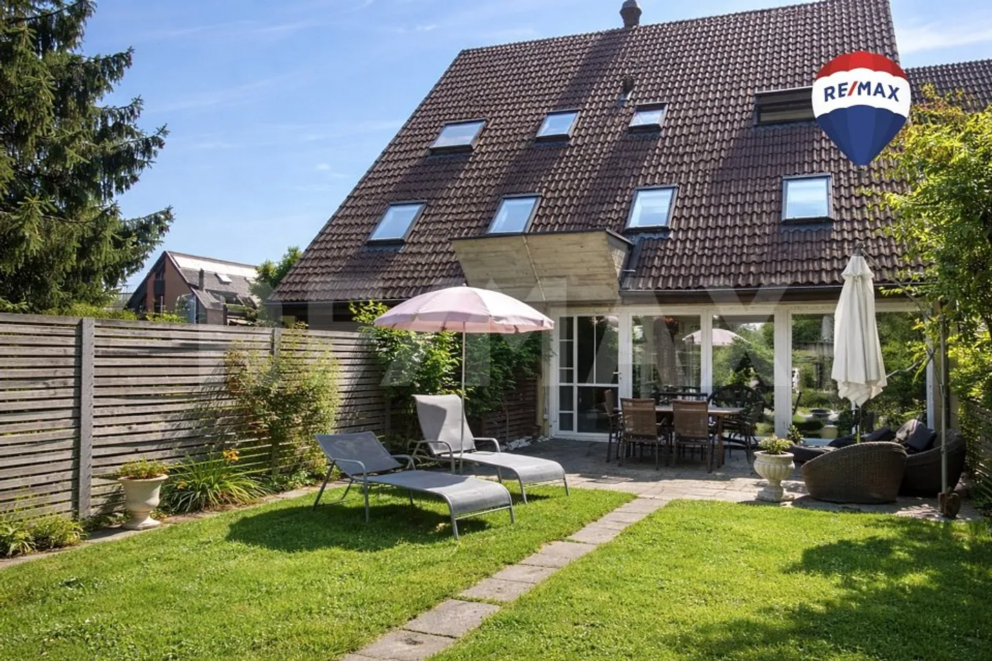 Geräumiges Familienhaus in Fehraltorf - Foto 1 von 8