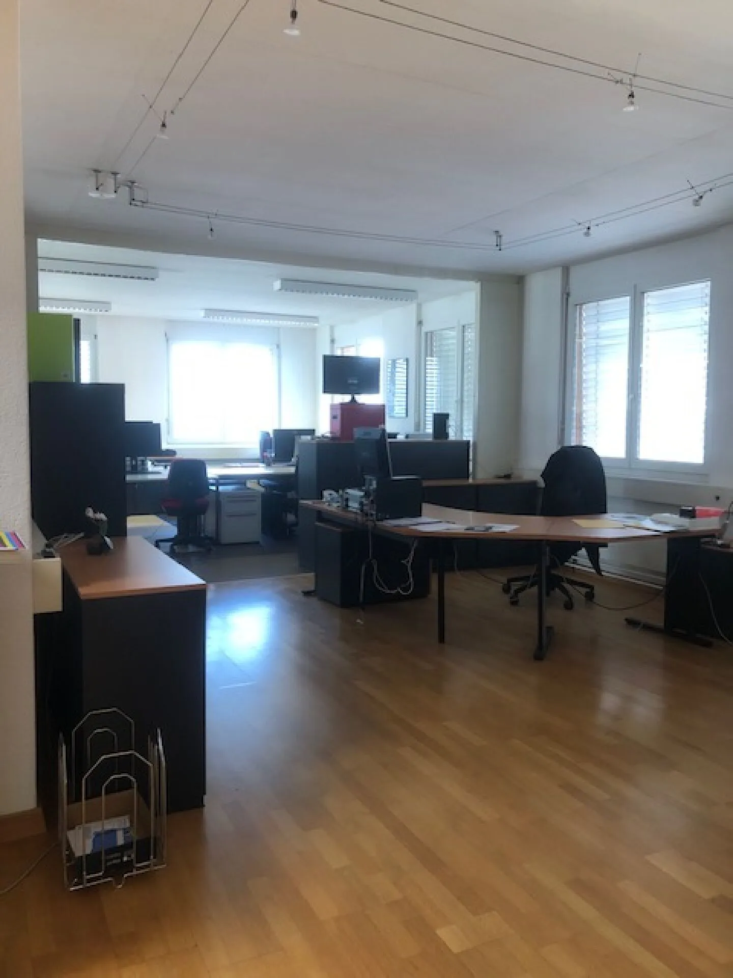 Uffici commerciali convenientemente situati a Sion - Foto 8 di 11