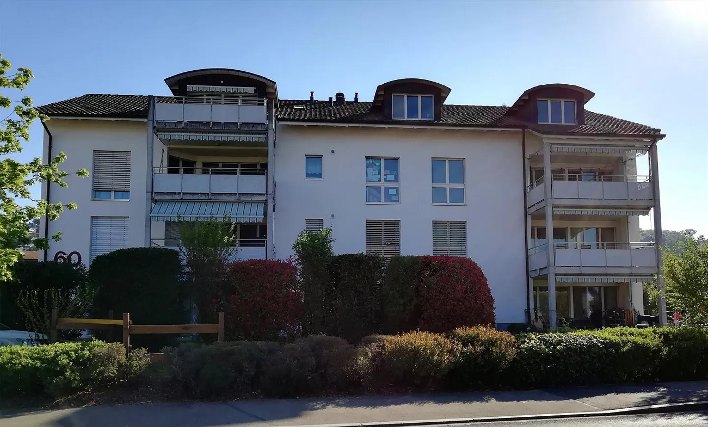 Elegant apartment with private washing machine/dryer, garden seating area, electric car connection - Photo 1 of 16