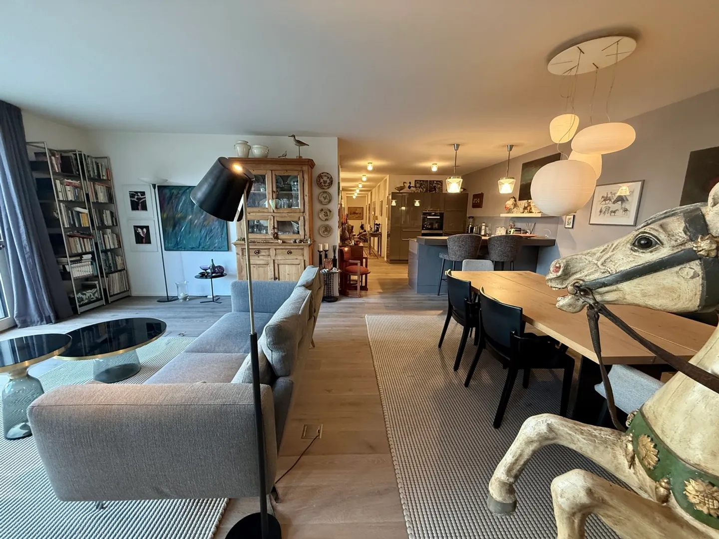 Modernes Apartment in Binningen - Foto 1 von 13