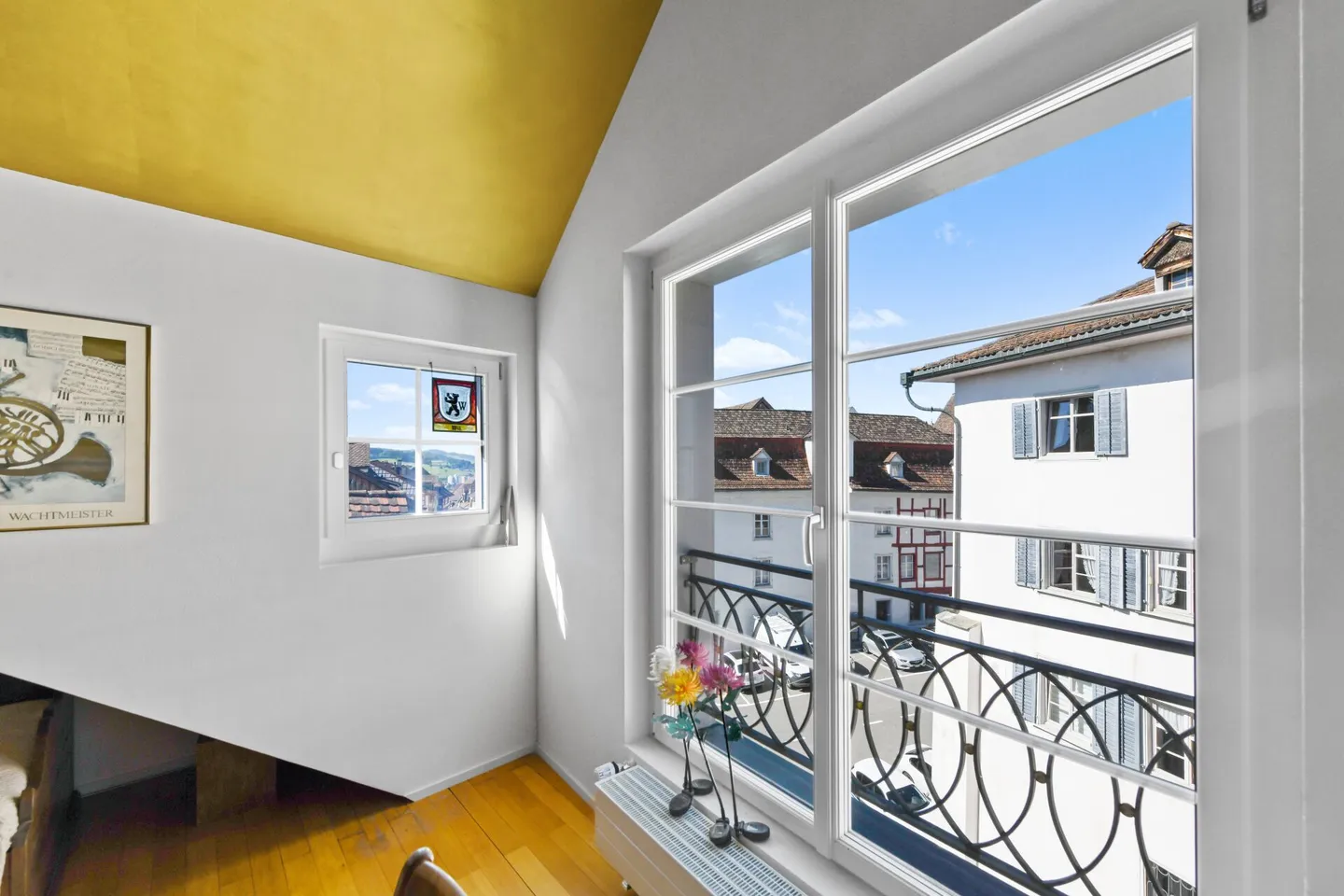 Old Building Charm Meets Far-Sightedness - Unique Maisonette Penthouse in the Heart of Wil SG - Photo 20 of 37