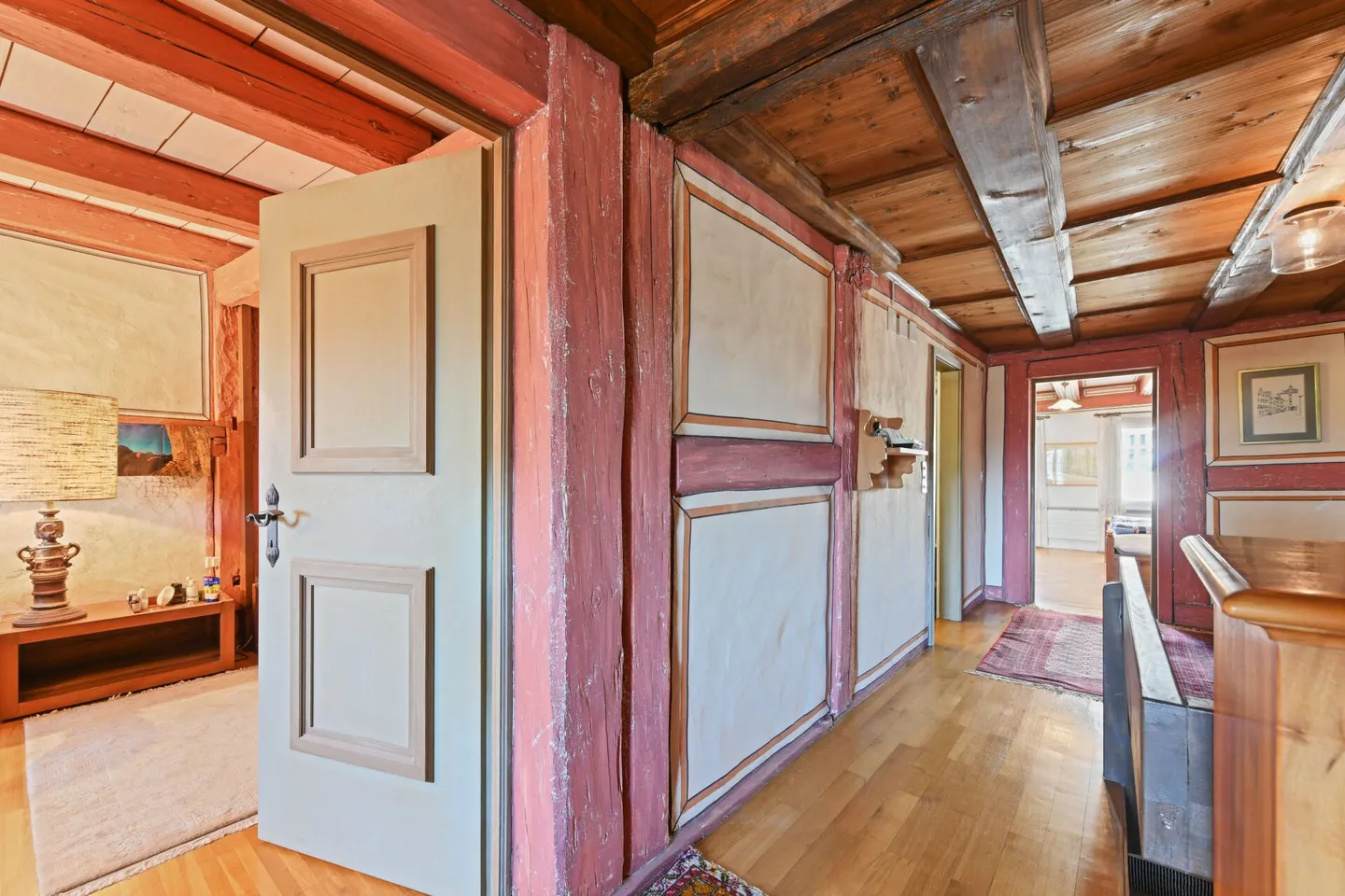 Old Building Charm Meets Far-Sightedness - Unique Maisonette Penthouse in the Heart of Wil SG - Photo 24 of 37