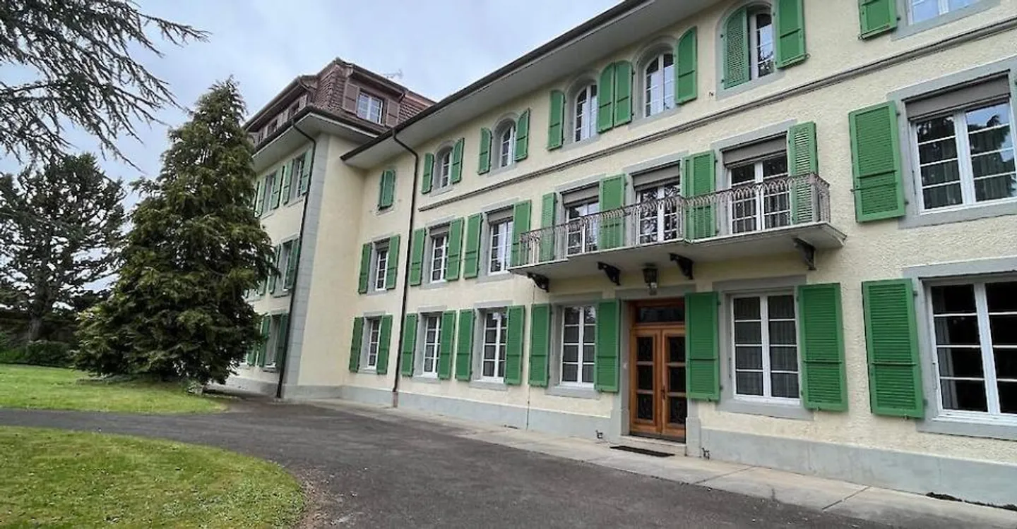 6.5 Rooms for Rent - Photo 1 of 11