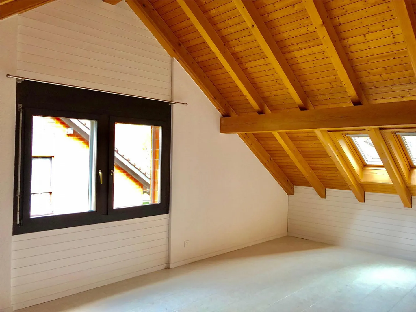 Appartamento 3 locali con patio giardino nel verde - Foto 5 di 7