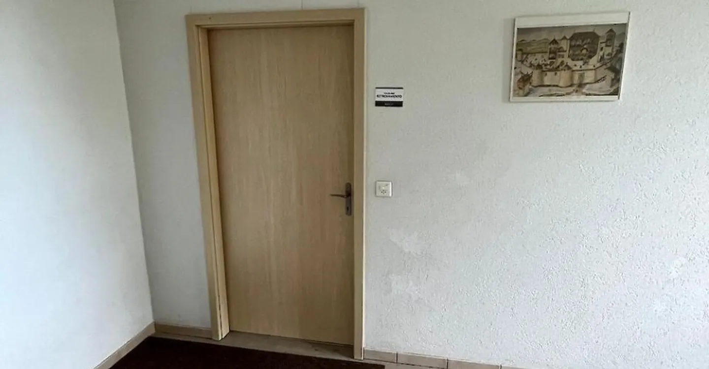 6.5 Rooms for Rent - Photo 4 of 11