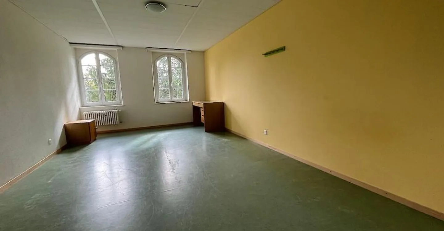 6.5 Rooms for Rent - Photo 8 of 11