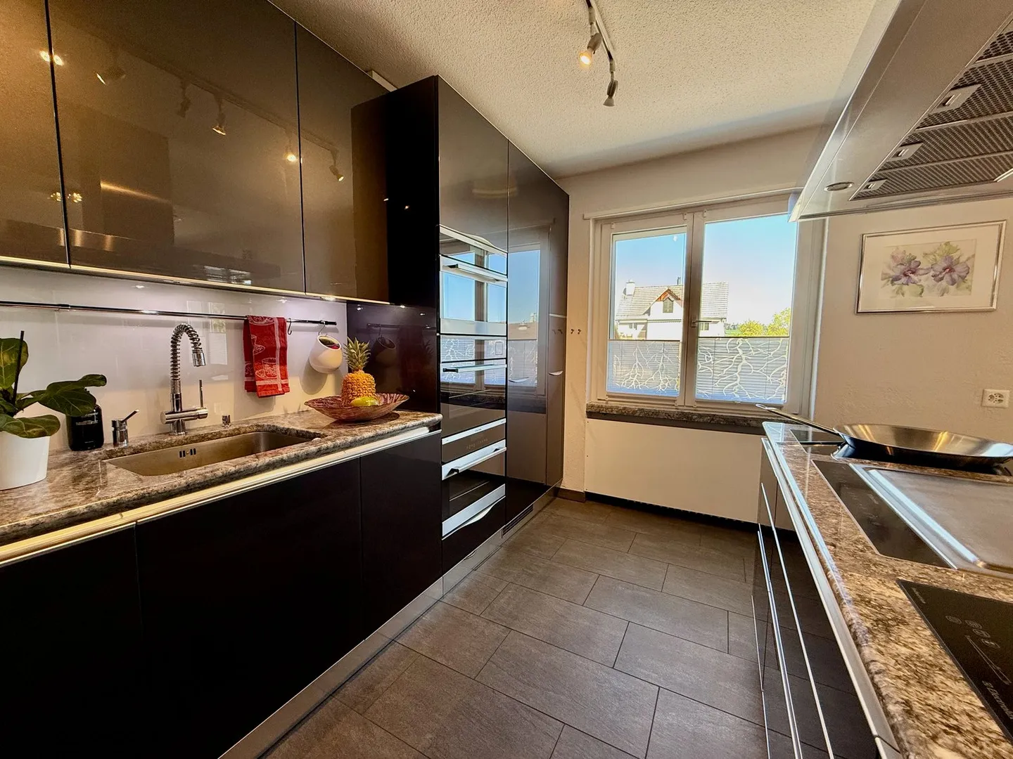 CASA OASIS - Vivere in stile resort con tecnologia Smart Home - Foto 9 di 15