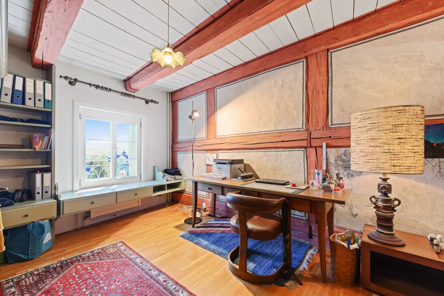 Old Building Charm Meets Far-Sightedness - Unique Maisonette Penthouse in the Heart of Wil SG - Photo 31 of 37