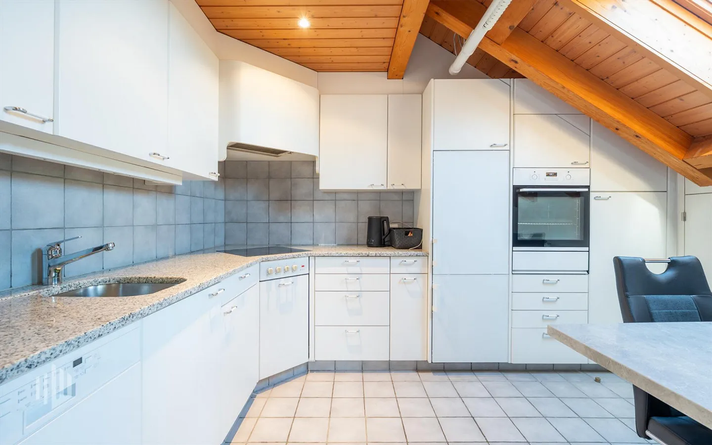 Appartamento in vendita - Foto 7 di 8