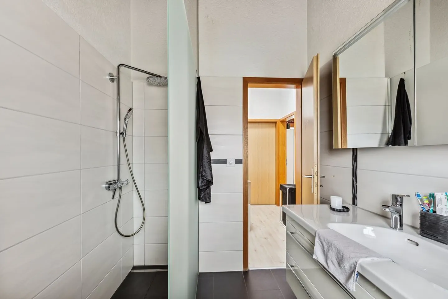 «Prächtiges Nebenhaus» - Foto 8 von 8