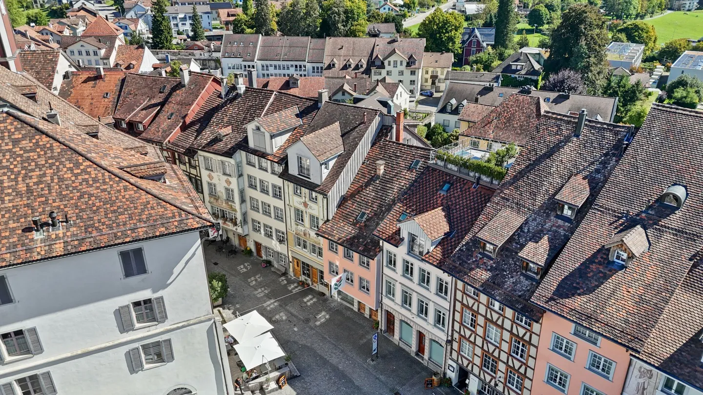 Old Building Charm Meets Far-Sightedness - Unique Maisonette Penthouse in the Heart of Wil SG - Photo 36 of 37
