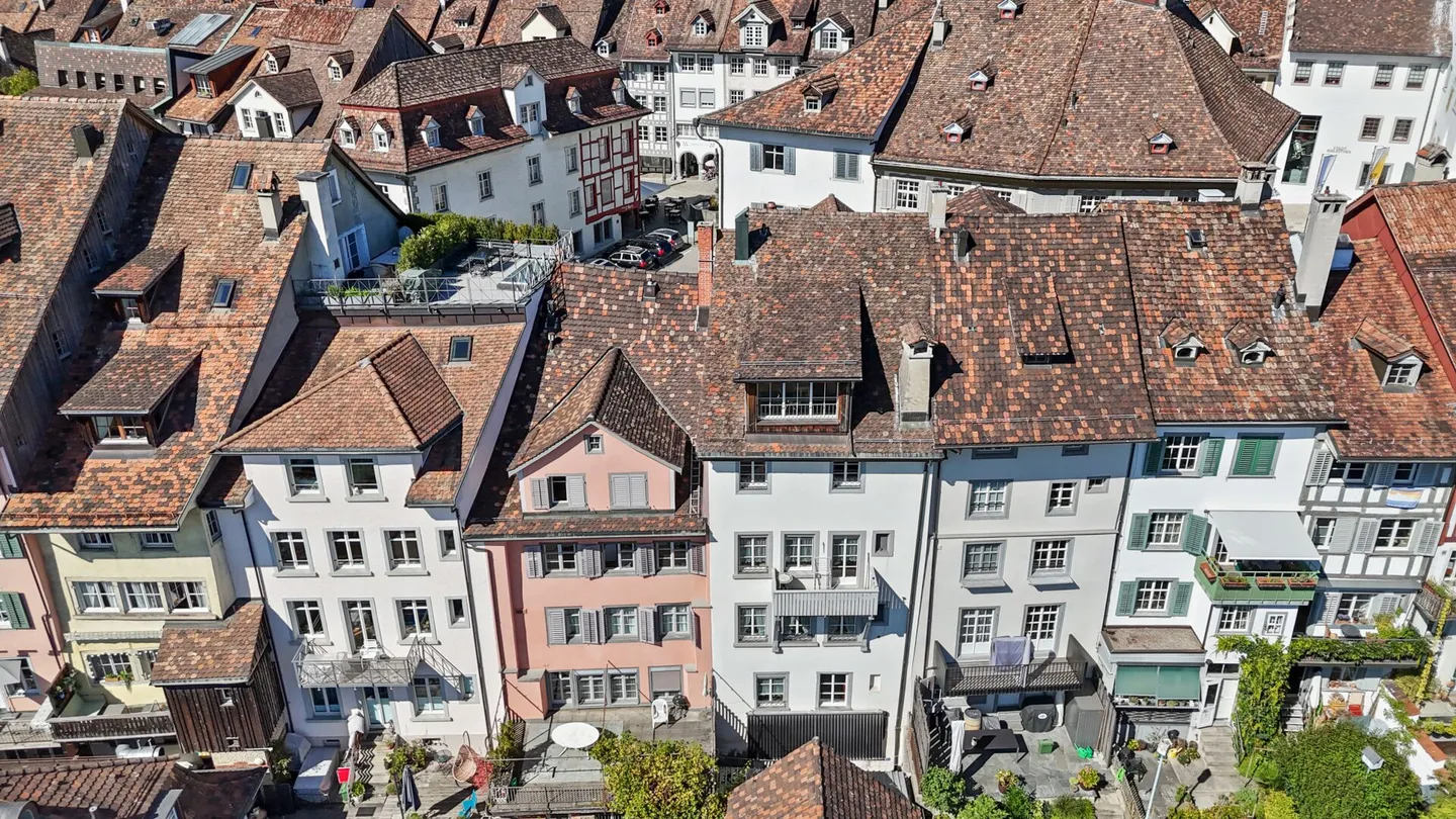 Old Building Charm Meets Far-Sightedness - Unique Maisonette Penthouse in the Heart of Wil SG - Photo 37 of 37