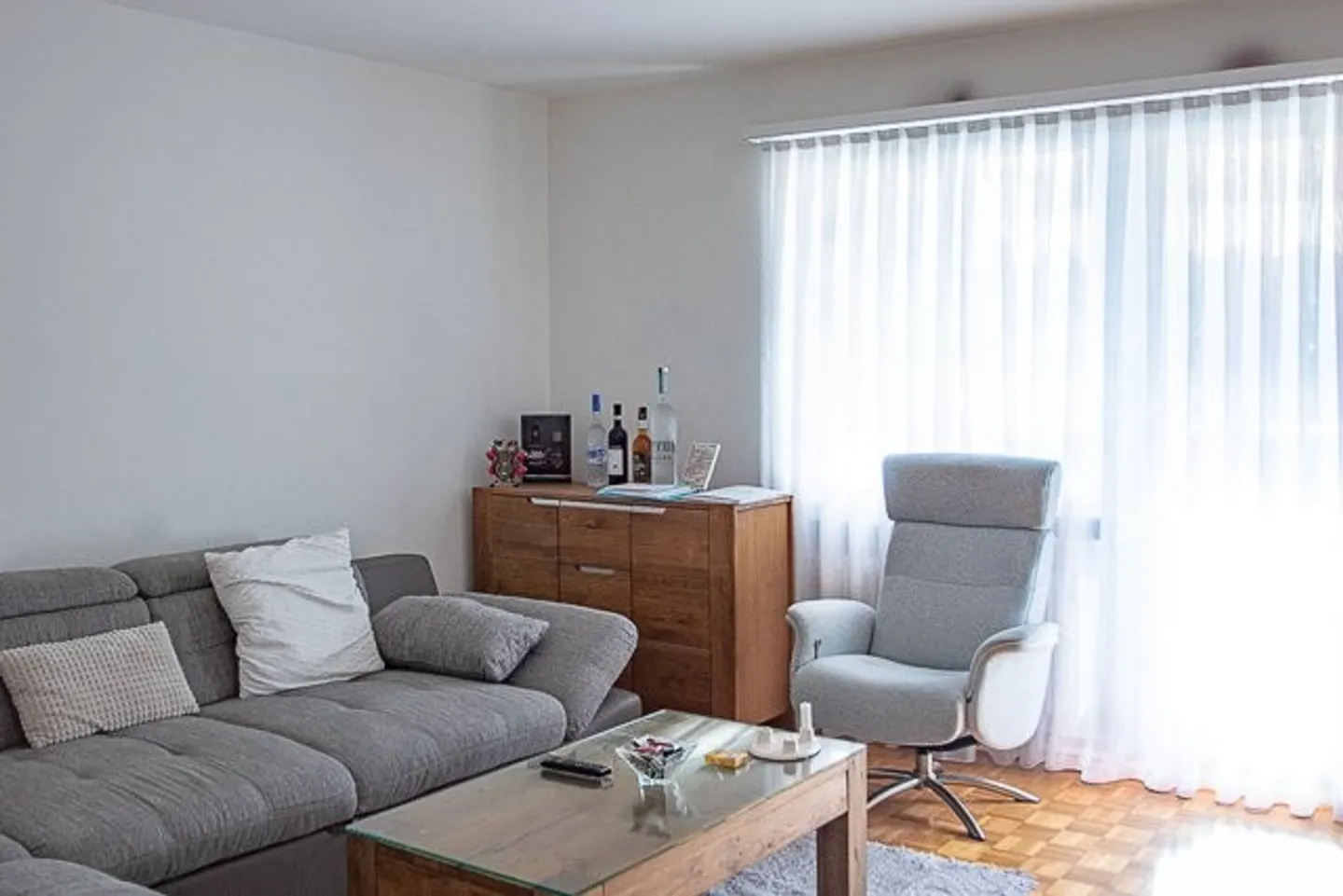 Affittiamo questo appartamento economico di 3 stanze al 1° piano a Buchs. - Foto 1 di 6