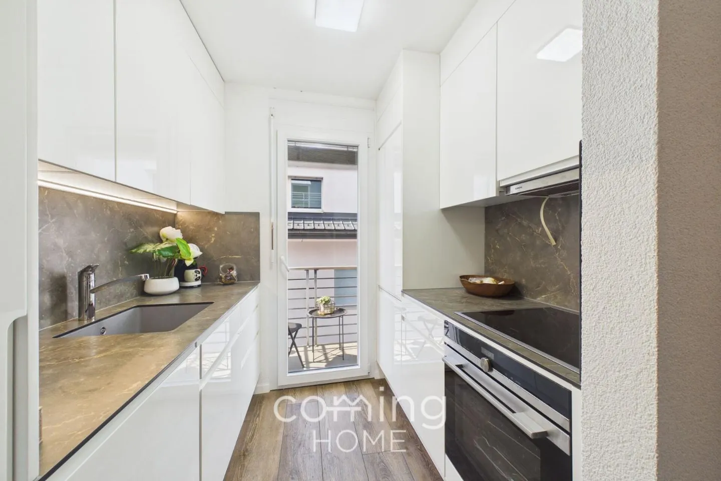 Well-maintained 2.5 room apartment in Visp - centrally located, sunny and versatile - Photo 4 of 9