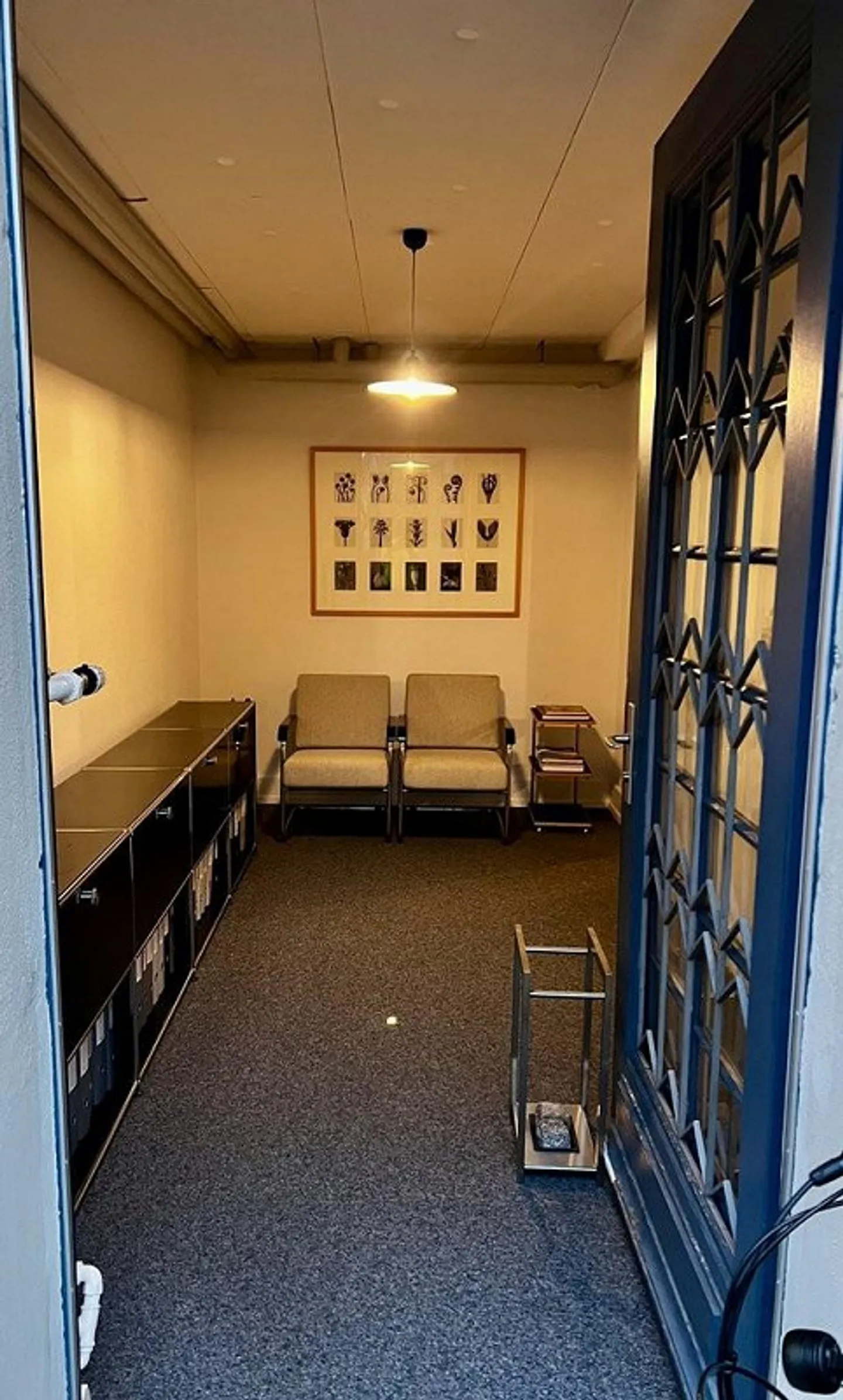 Are you still looking for an office? - Photo 2 of 7