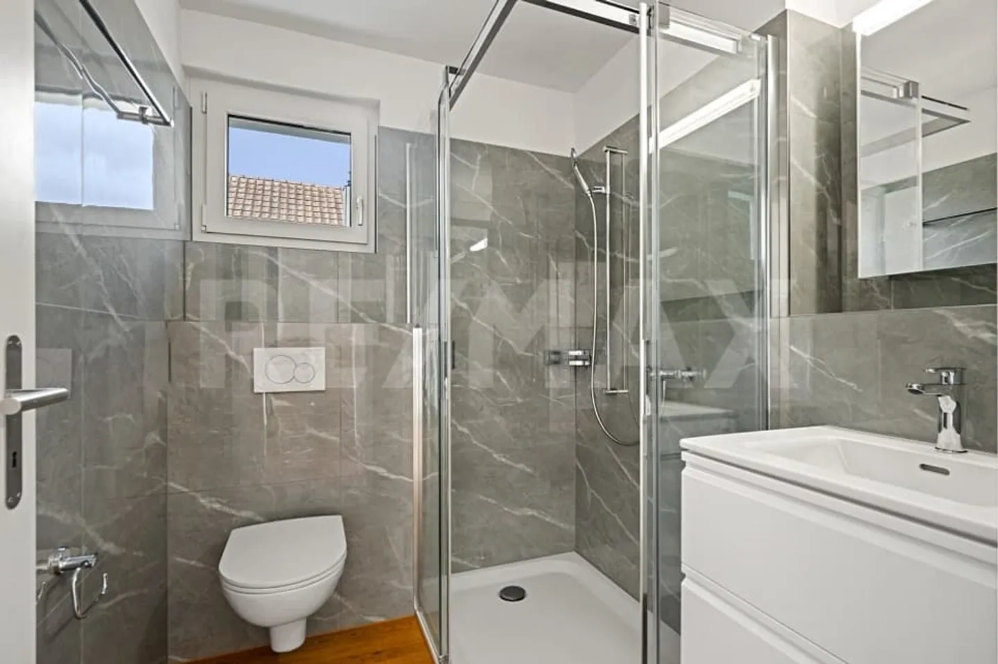 Maison unifamiliale moderne - Photo 9 sur 10