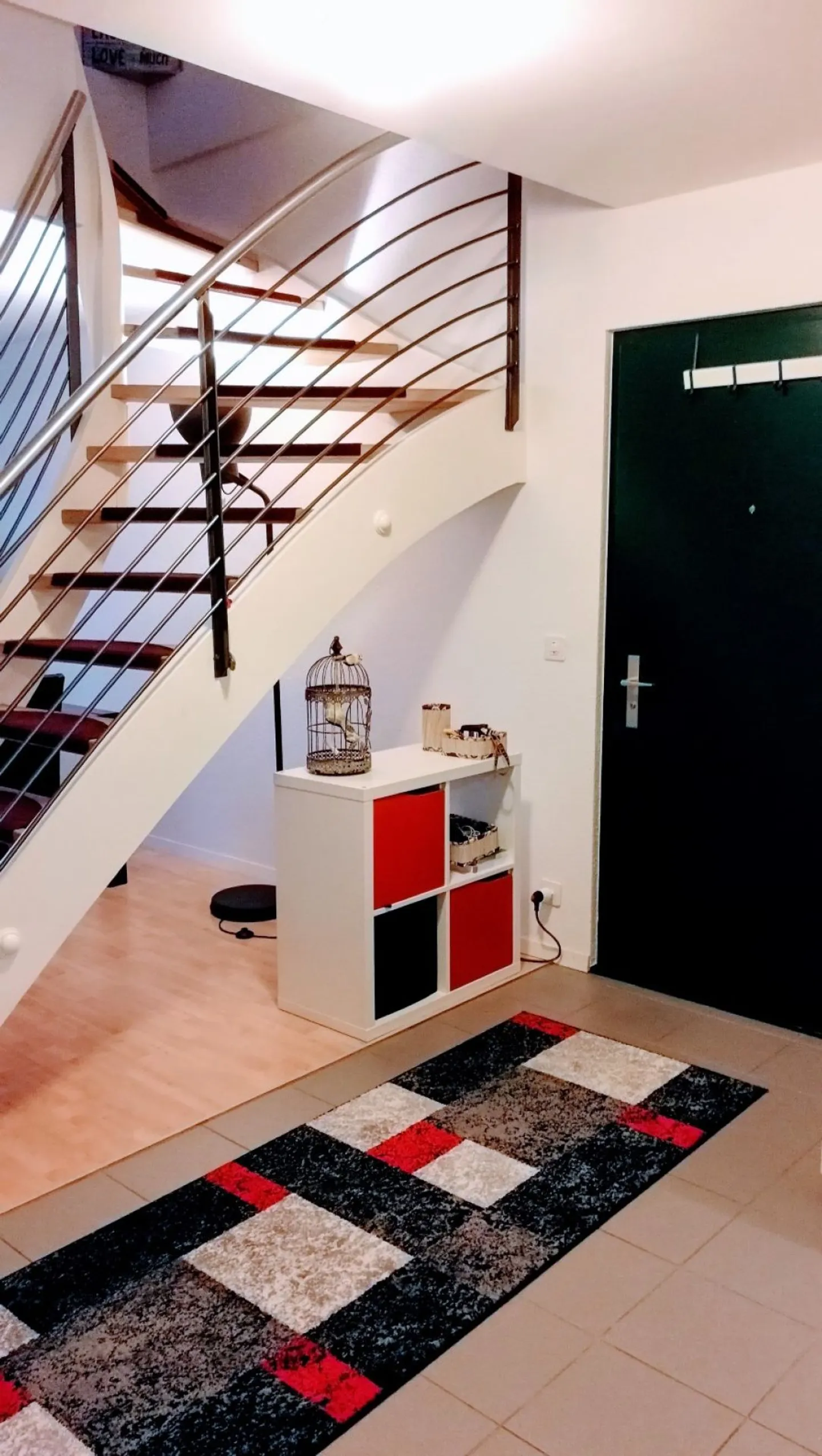 Appartement 3 1/2 pièces - maisonette dans un ancien ferme rénovée - Photo 4 sur 12