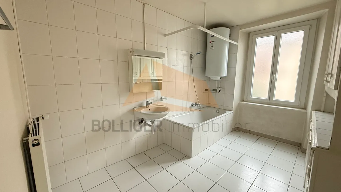 À vendre immeuble résidentiel avec 3 appartements en PPE - Photo 8 sur 9