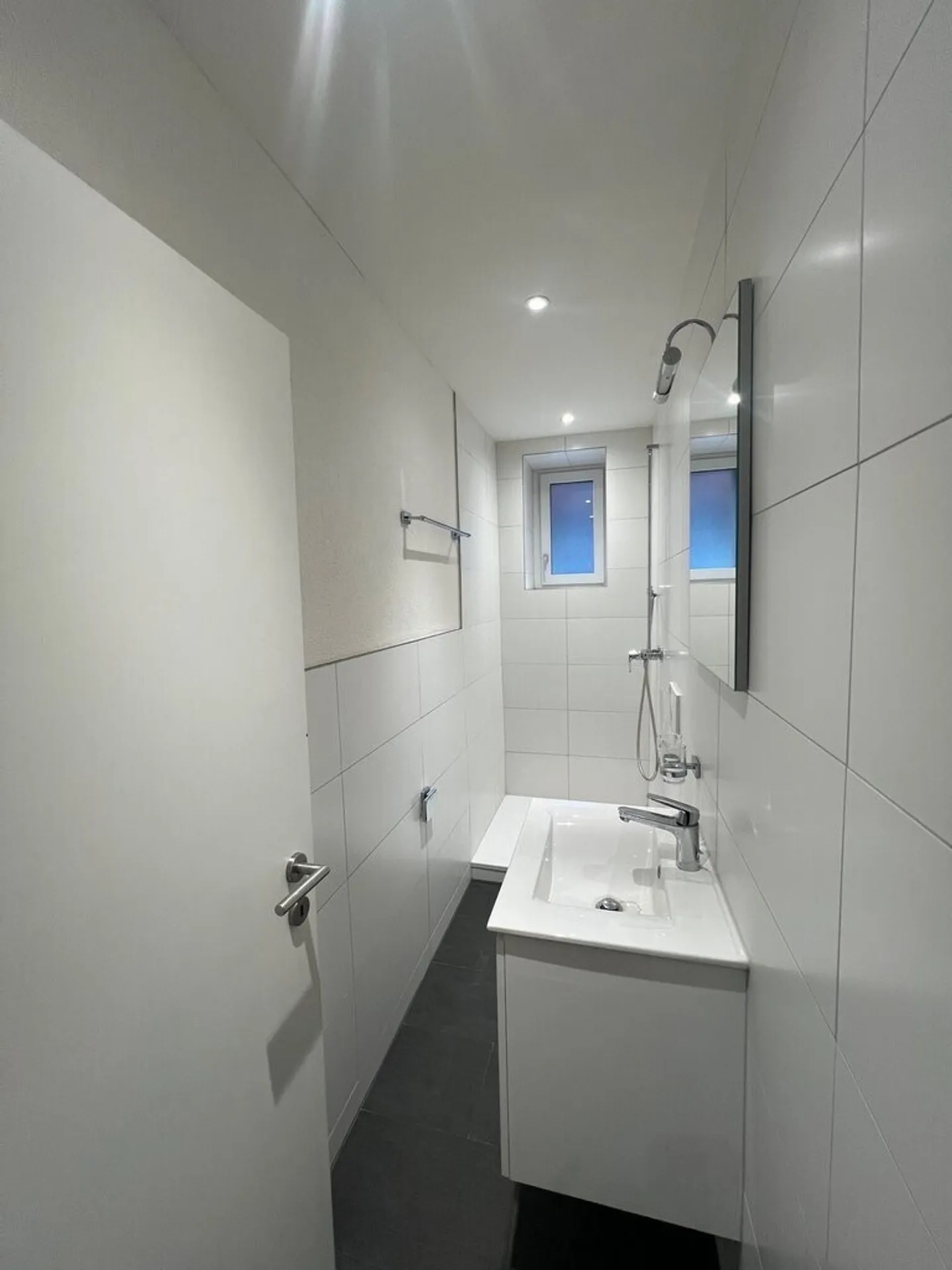 Everything Nearby! - Photo 3 of 6