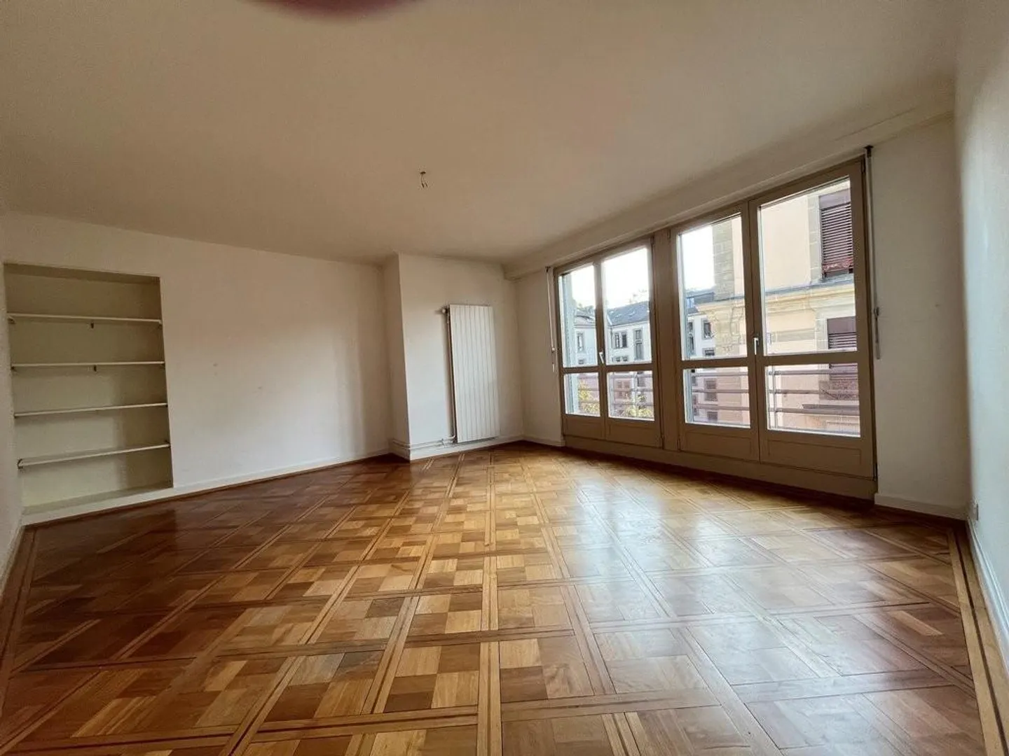 Appartamento di 3,5 locali vicino alla stazione e al centro città - Foto 5 di 8