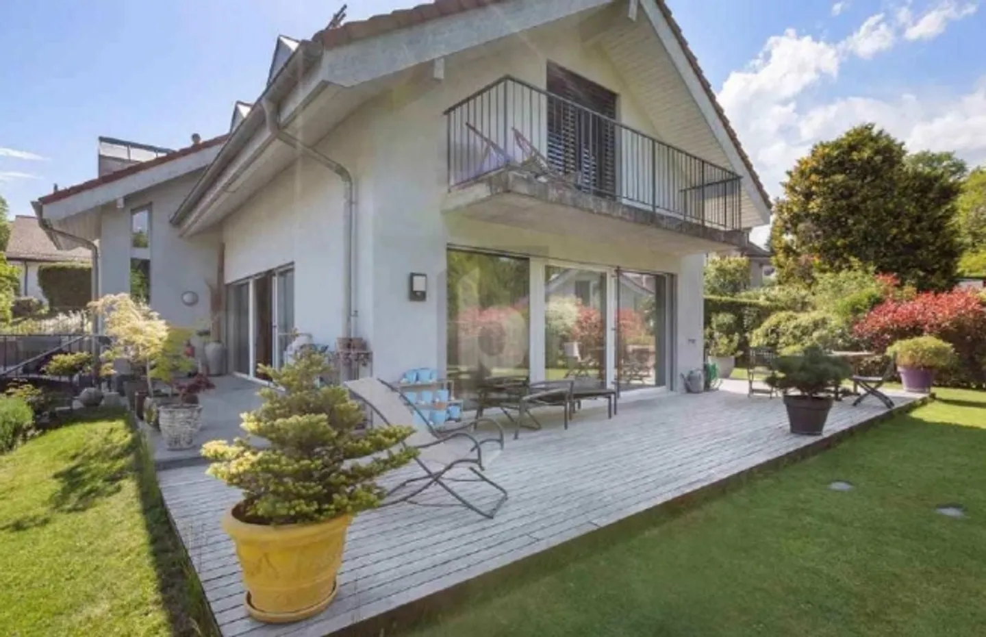 «MAGNIFIQUE SPACIEUSE AVEC GRAND JARDIN» - Photo 1 sur 6