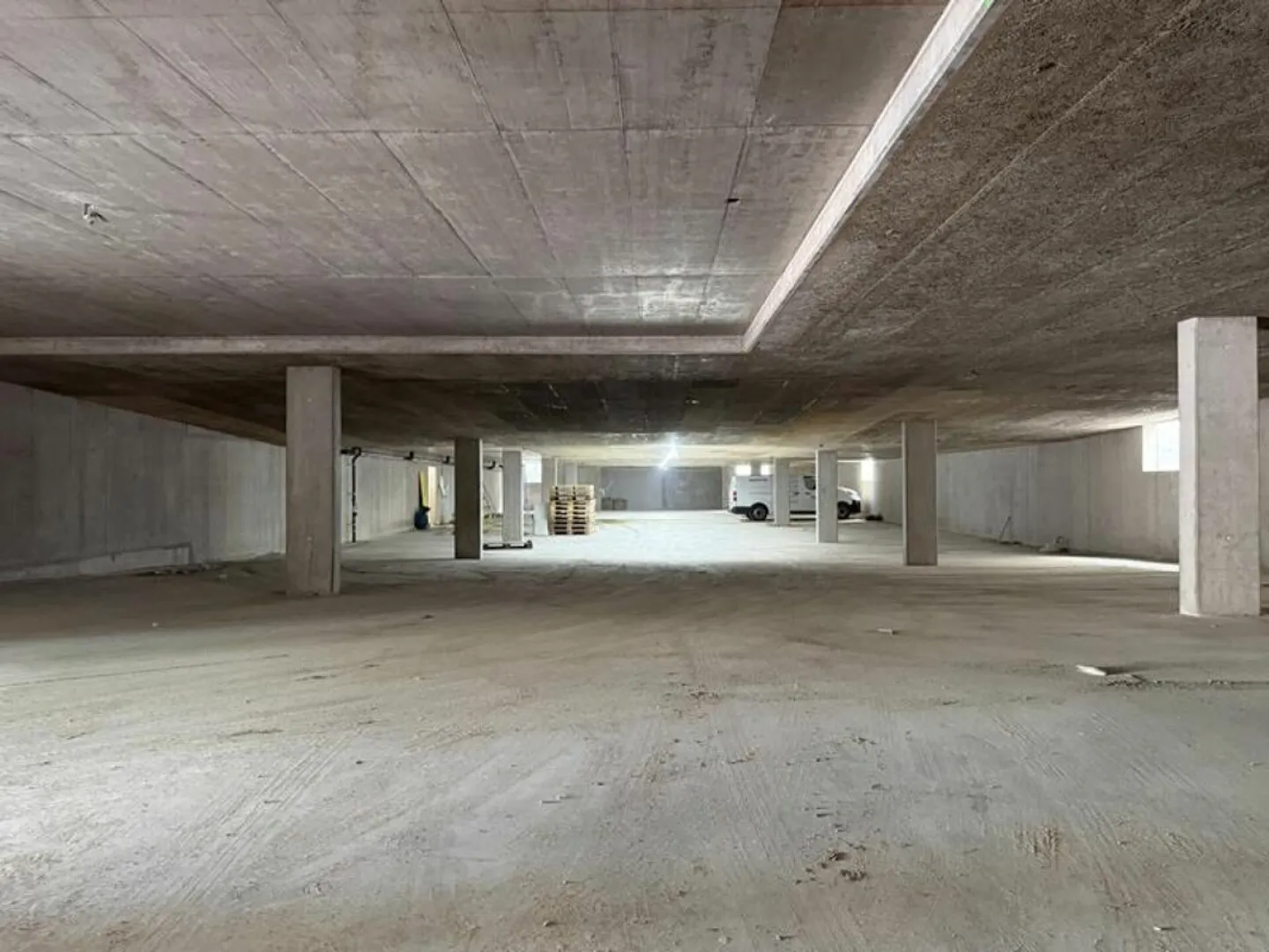 Garage in affitto - Foto 2 di 9