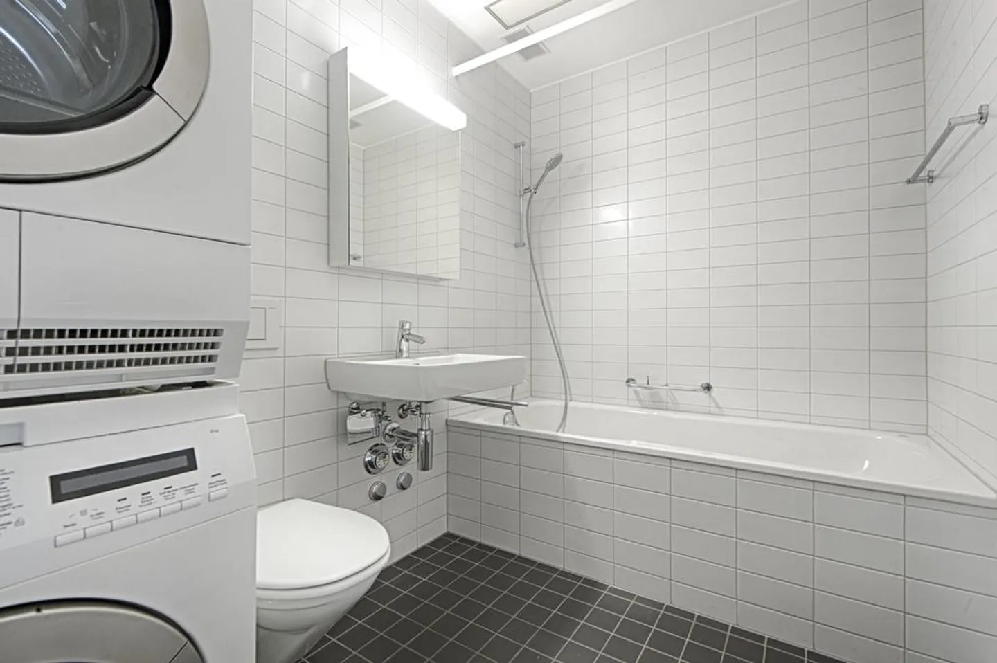 RENT WITHOUT DEPOSIT - Plenty of space for relaxation from the hectic everyday life - Photo 3 of 9