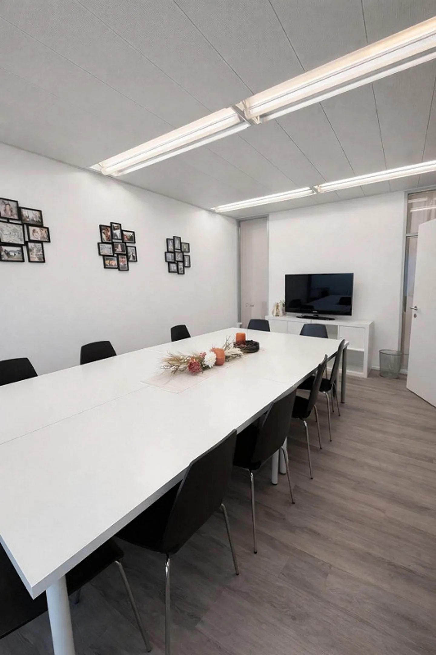 Helle Gewerbefläche in Wädenswil - Foto 4 von 9