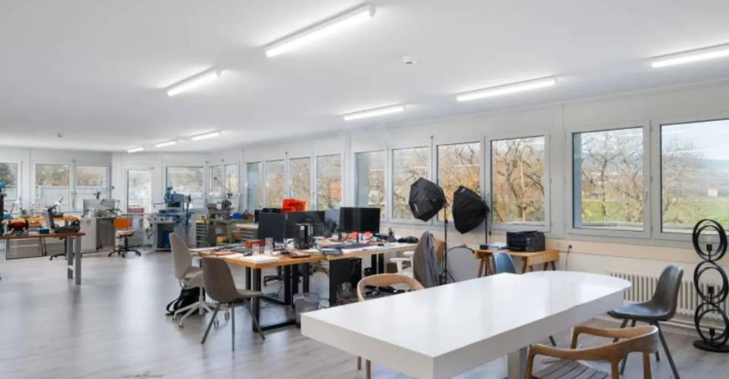 Büro 5,5 Zimmer - Foto 4 von 12