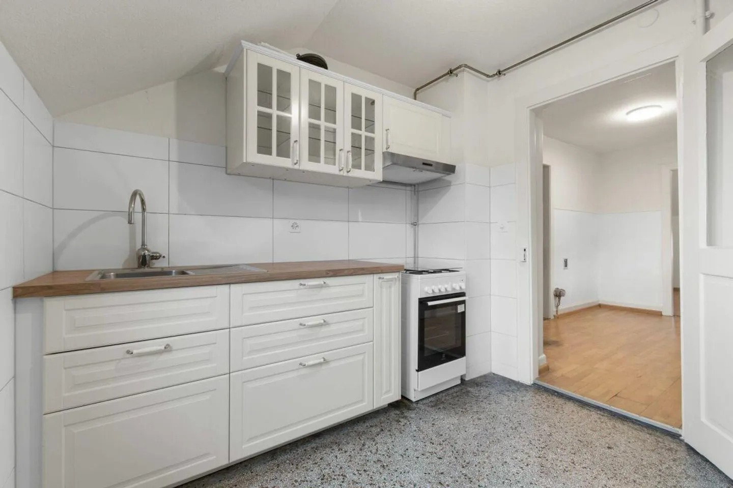 Renovation-Required Multi-Family House with Various Uses - Photo 13 of 14