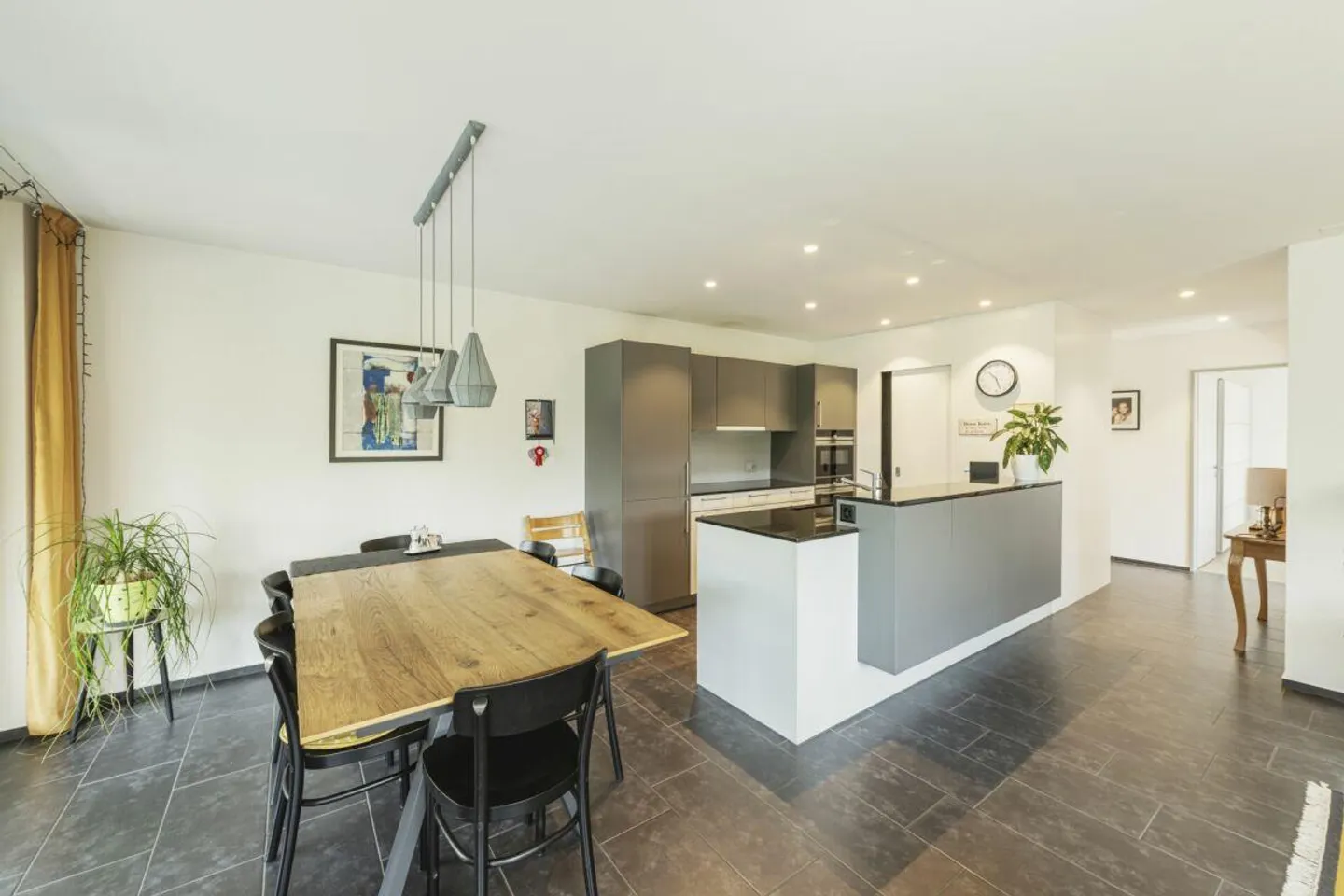 APPARTEMENT MODERNE RÊVE À UN EMPLACEMENT PARFAIT À NEUNKIRCH - Photo 7 sur 22