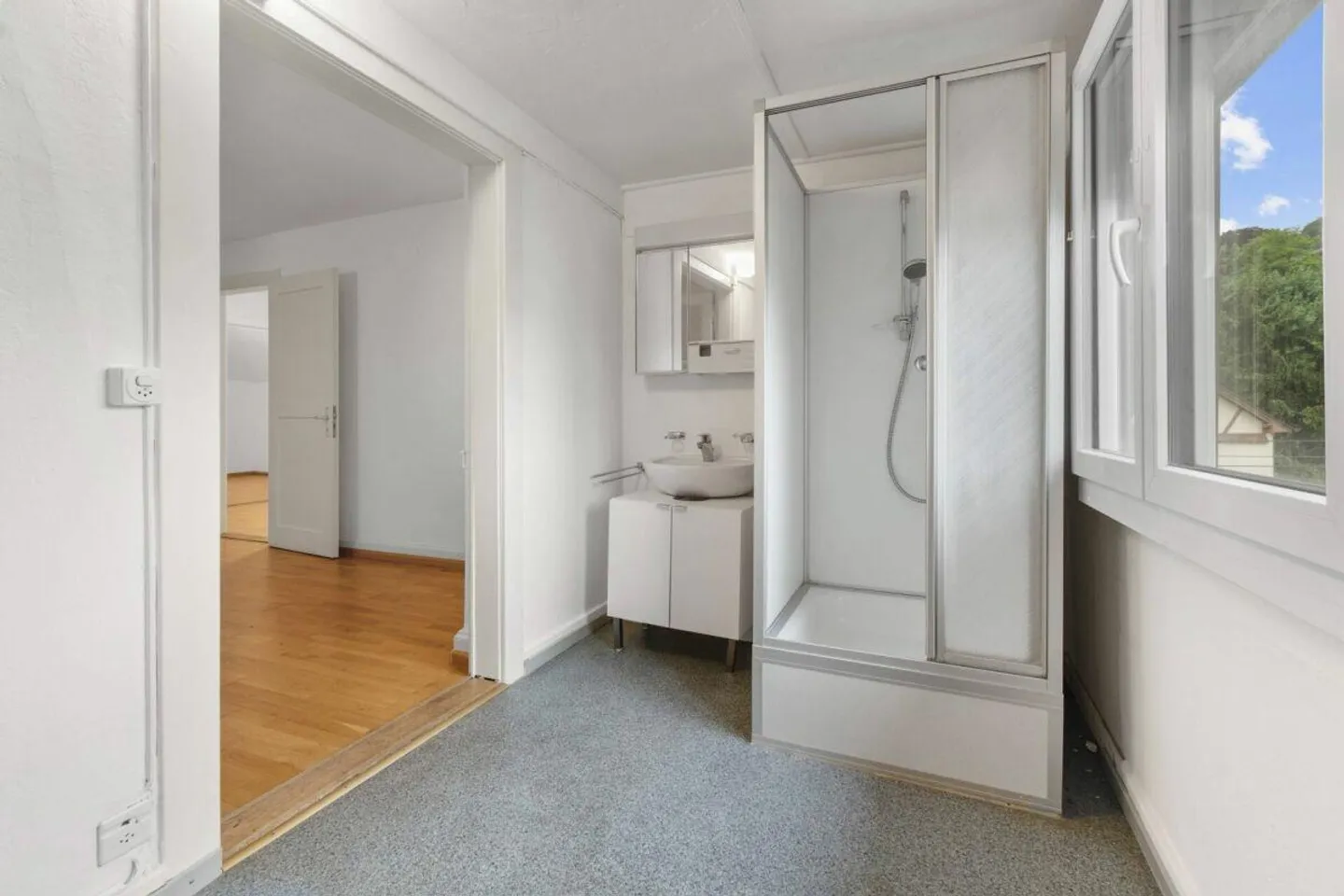 Renovation-Required Multi-Family House with Various Uses - Photo 14 of 14