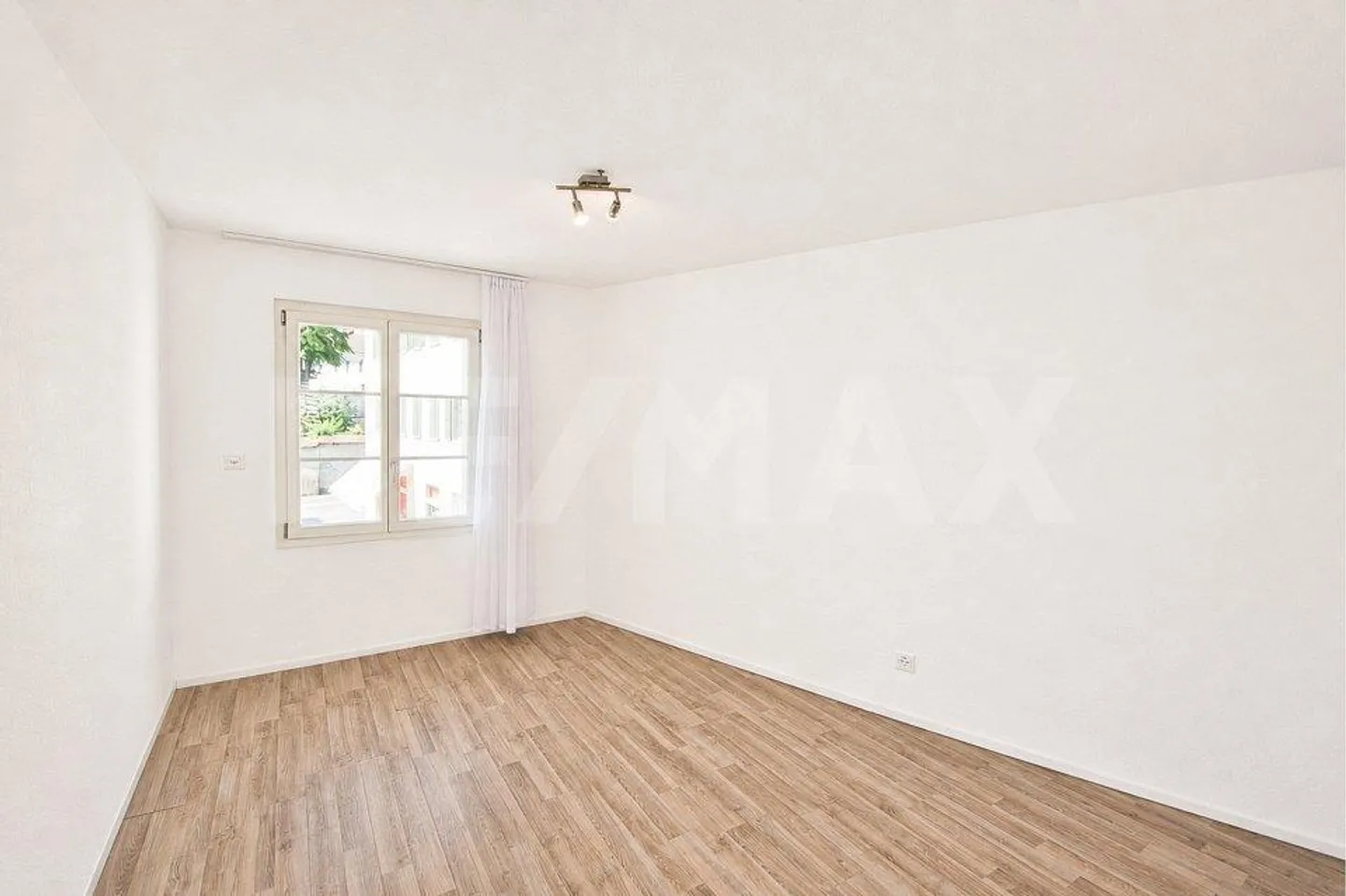 Wohnen und Vermieten unter einem Dach – Dreifamilienhaus im Herzen ... - Foto 4 von 13