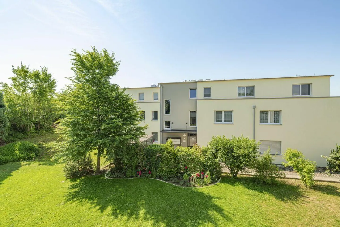APPARTEMENT MODERNE RÊVE À UN EMPLACEMENT PARFAIT À NEUNKIRCH - Photo 20 sur 22