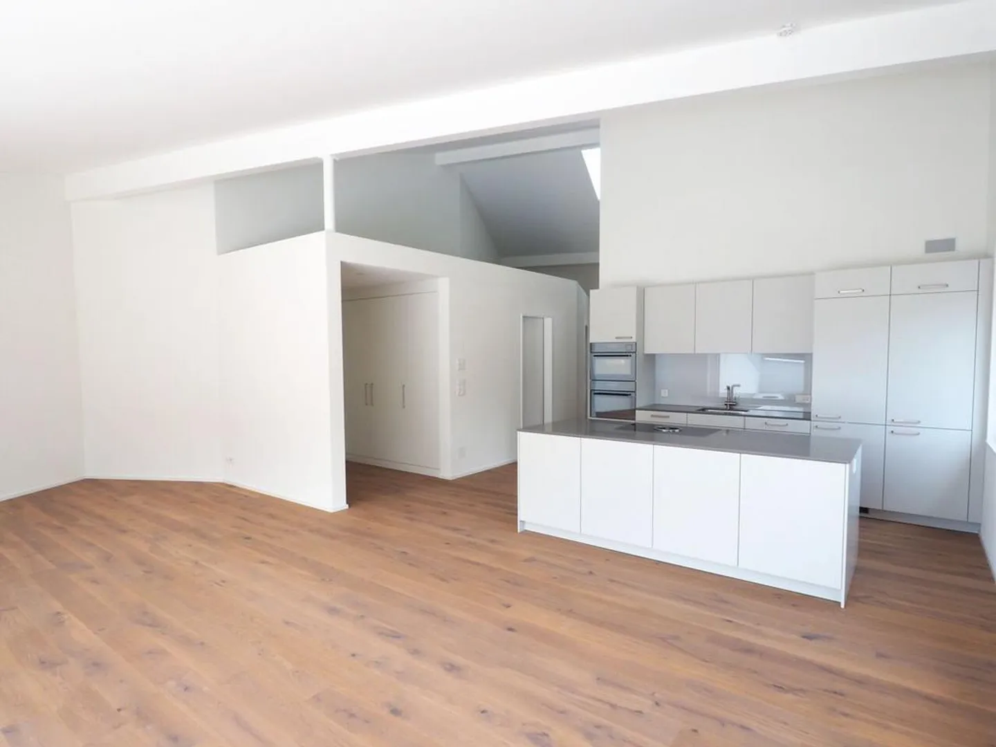 Appartement 3.5 pièces - Votre nouveau chez-vous vous attend - Photo 3 sur 8