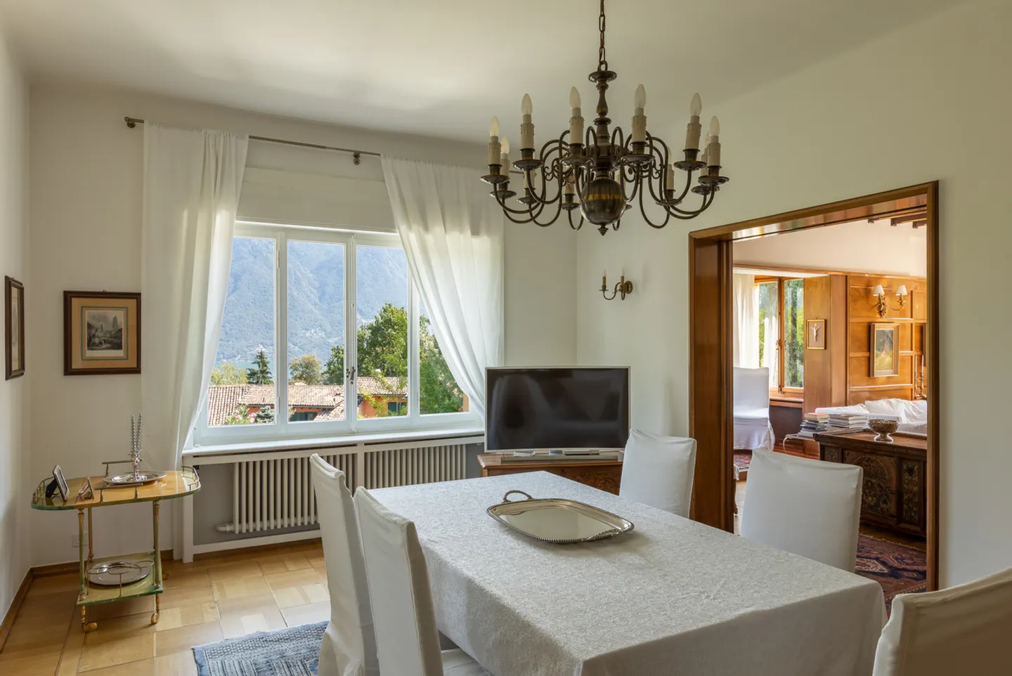 Historische Villa mit privatem Park am Rande von Lugano - Foto 15 von 20