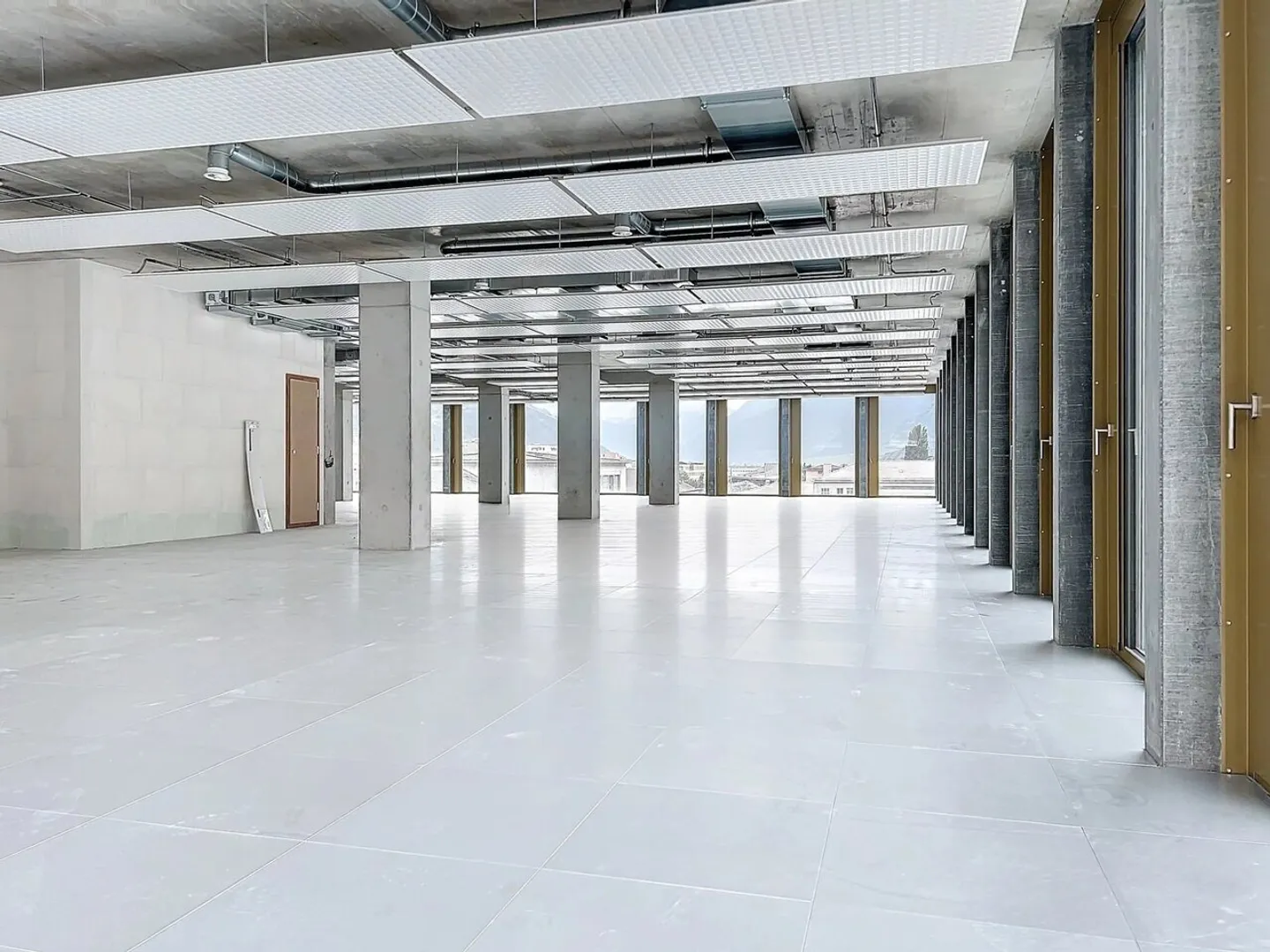 Zu vermieten im Herzen von Sion, wunderschönes Büro von 496 m2 in einem neuen Gebäude. - Foto 5 von 11