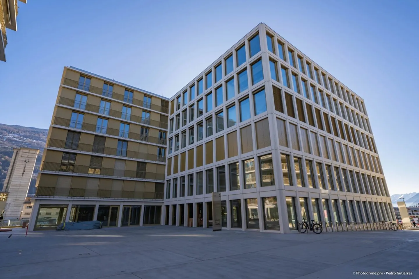 Zu vermieten im Herzen von Sion, wunderschönes Büro von 496 m2 in einem neuen Gebäude. - Foto 3 von 11