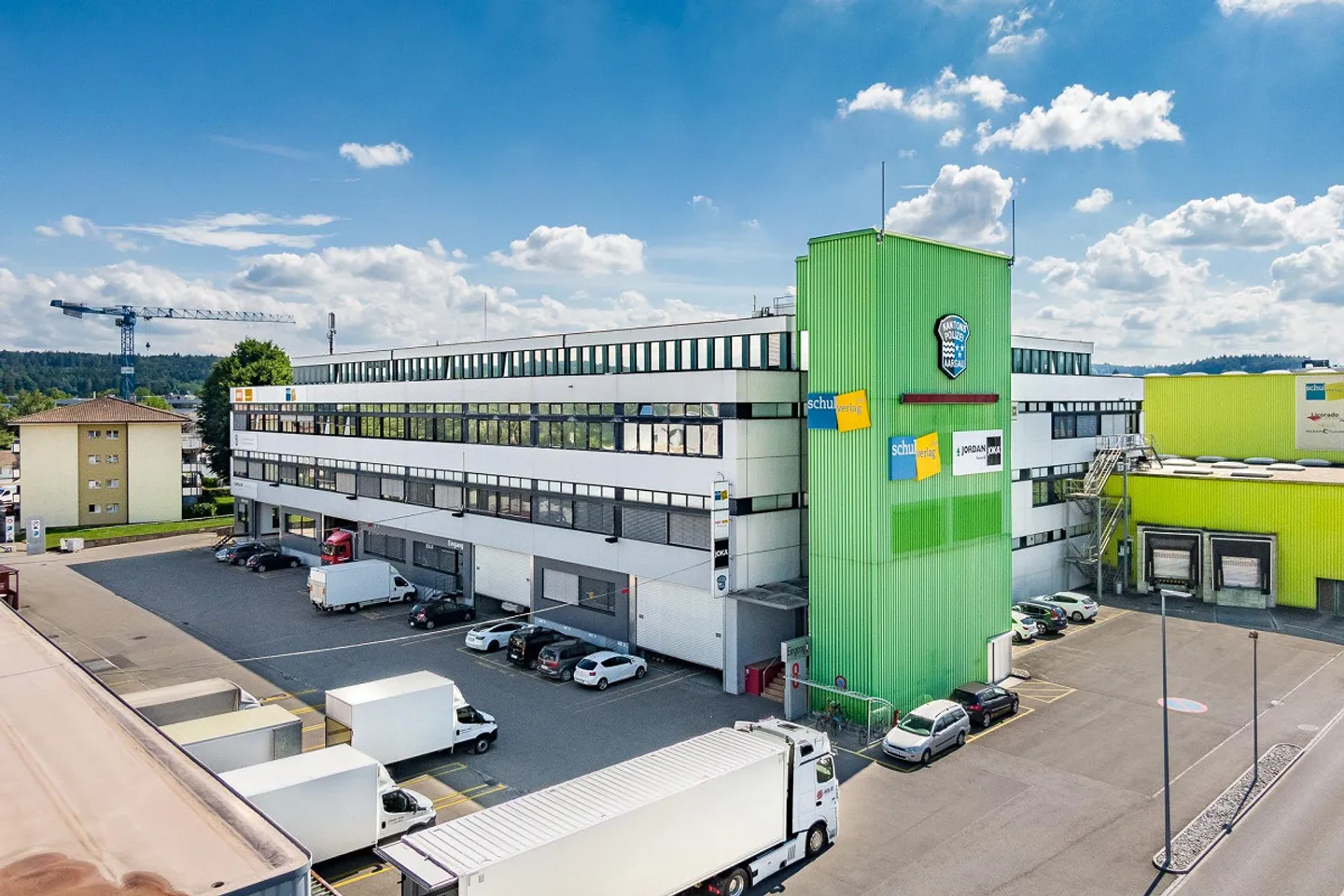 Spazio ufficio moderno di 134 m² nel complesso commerciale COMBO a Buchs AG - Foto 1 di 8