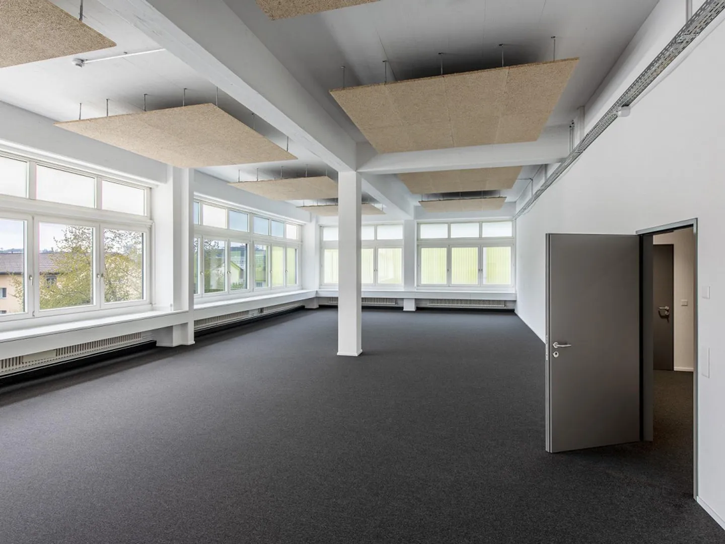 Spazio ufficio moderno di 134 m² nel complesso commerciale COMBO a Buchs AG - Foto 4 di 8