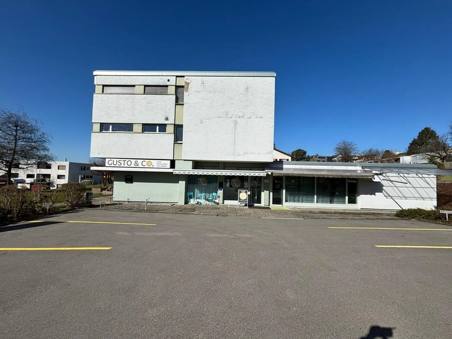 Attractive & versatile commercial space - Photo 2 of 2