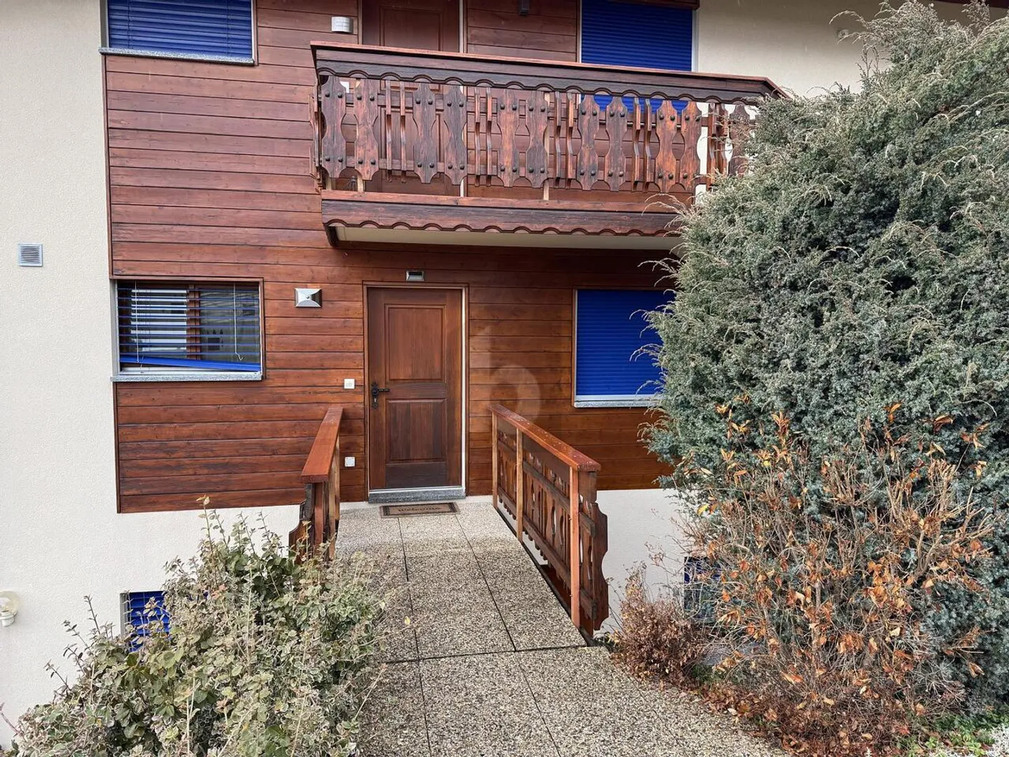 AVEC BALCON ET VUE EXCEPTIONNELLE ! - Photo 3 of 6