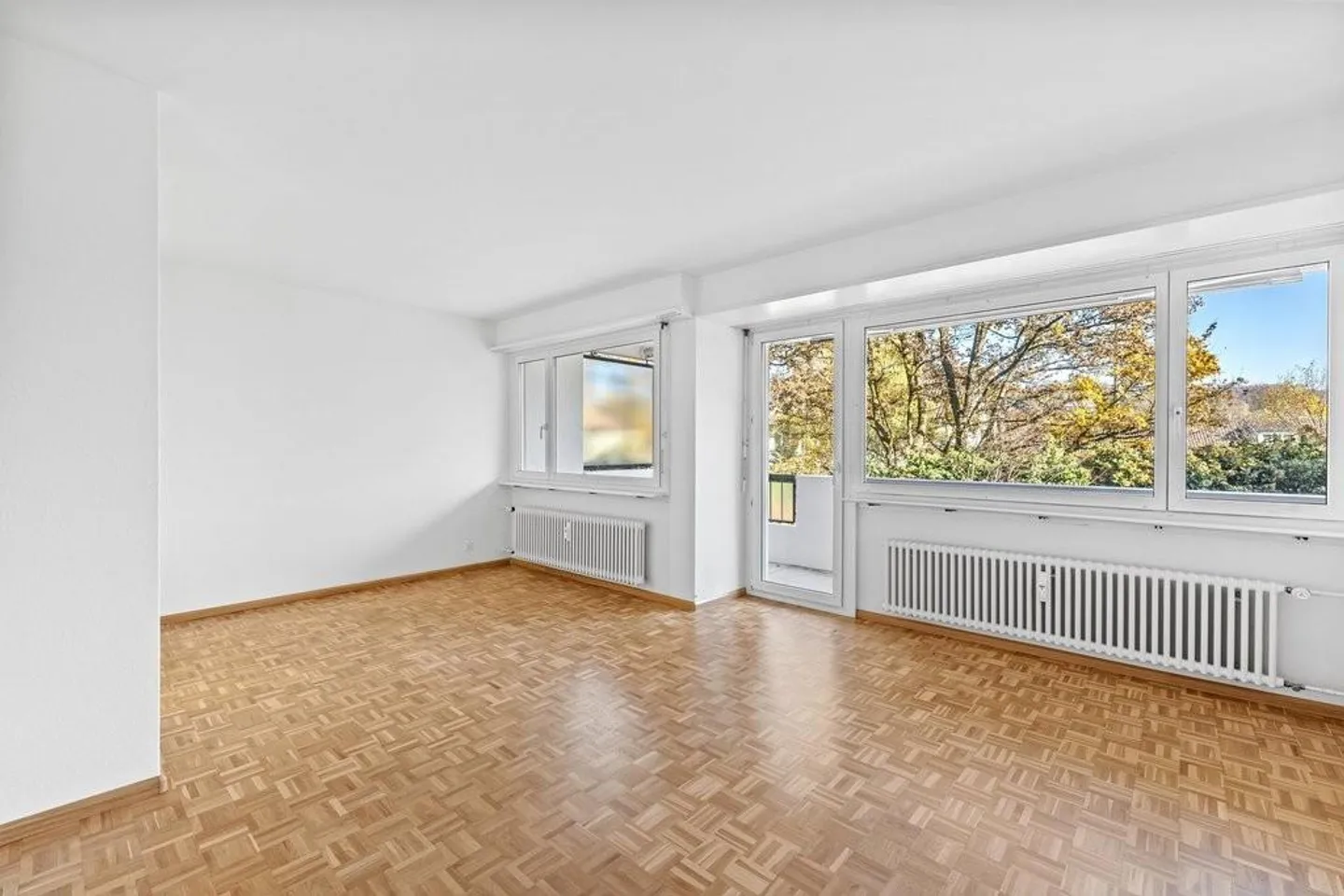 Emplacement central - Photo 4 sur 12