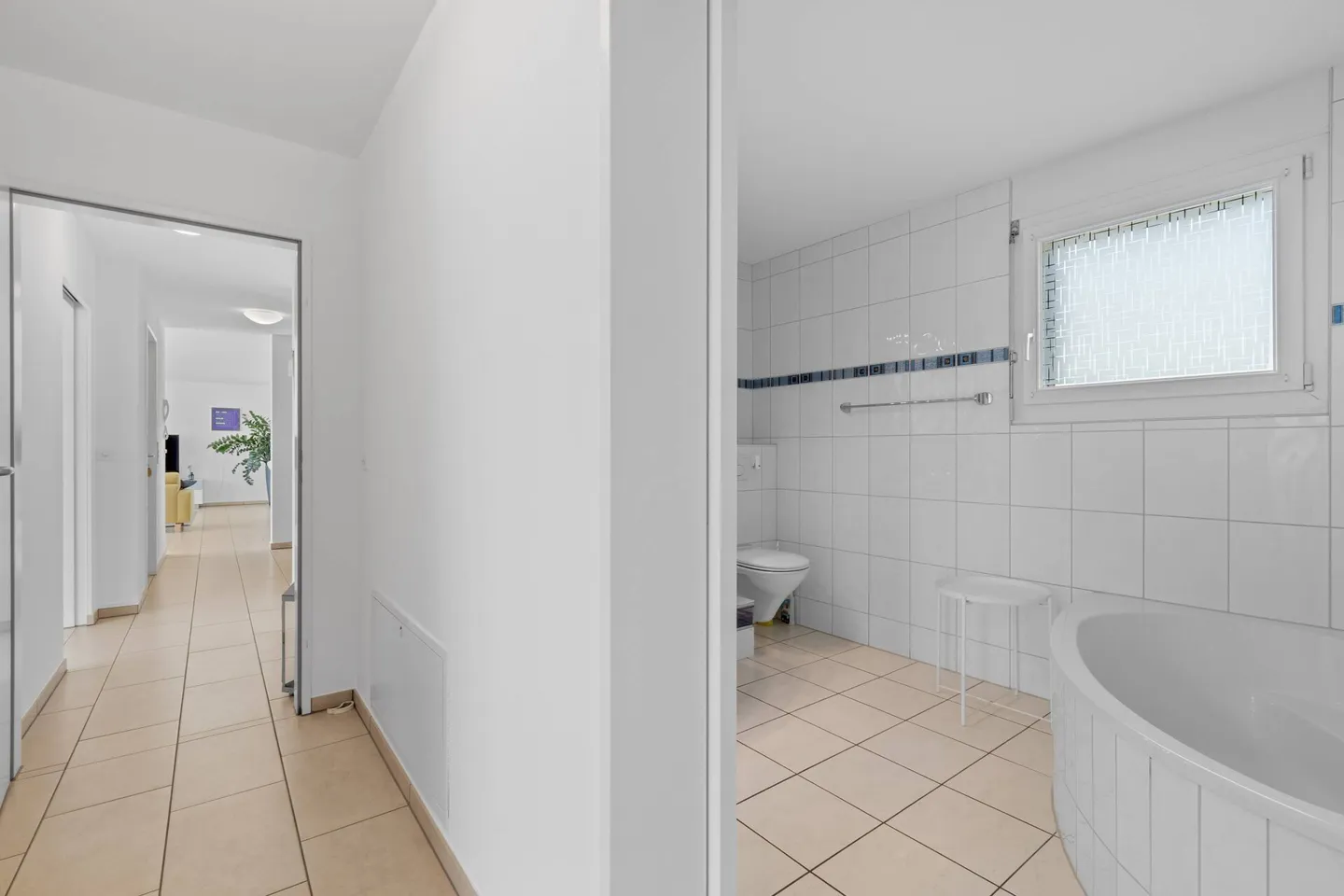 Sonnige Attikawohnung an zentraler Lage! - Foto 9 von 11