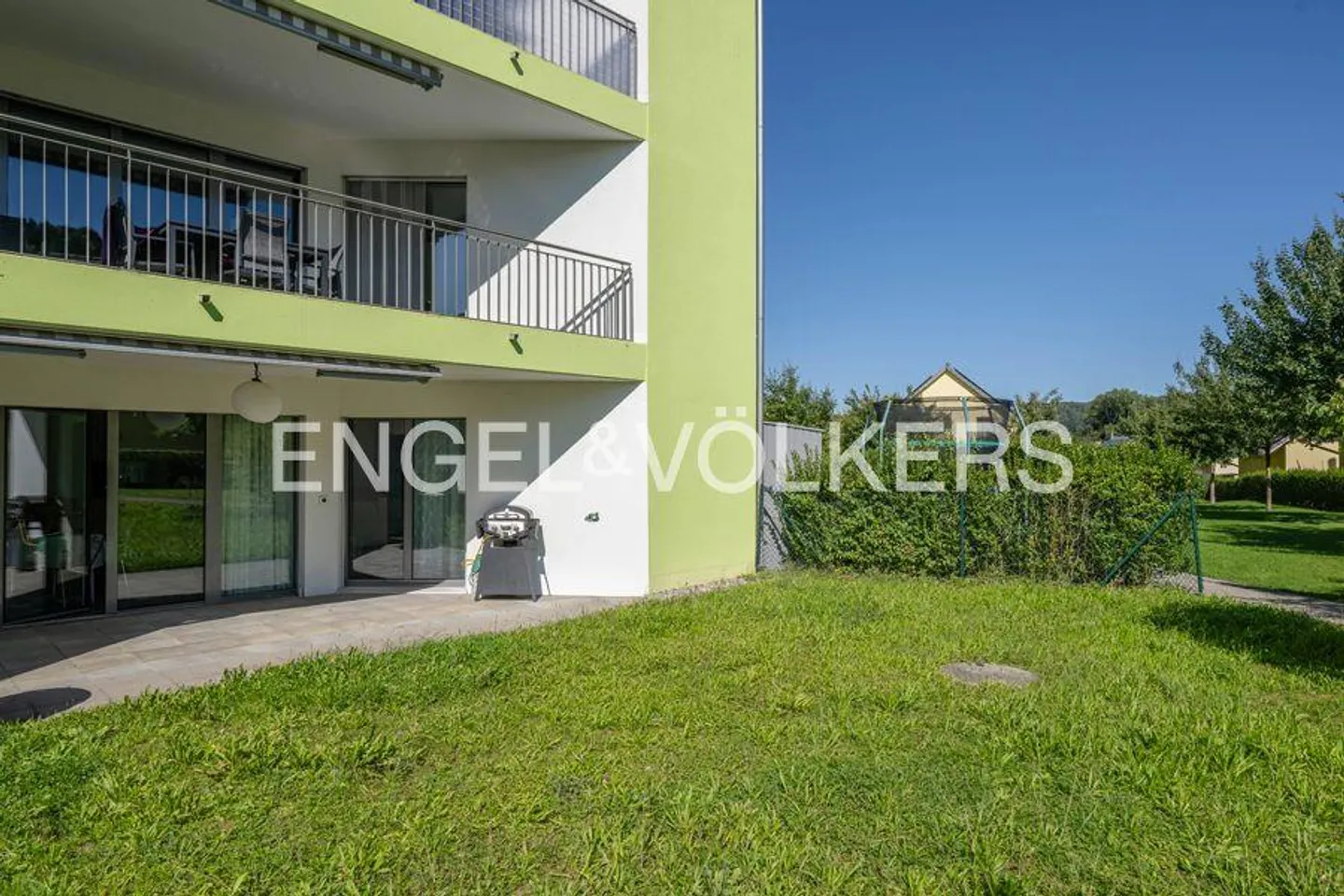 Modern Garden Apartment in a Quiet Location - Photo 5 of 6