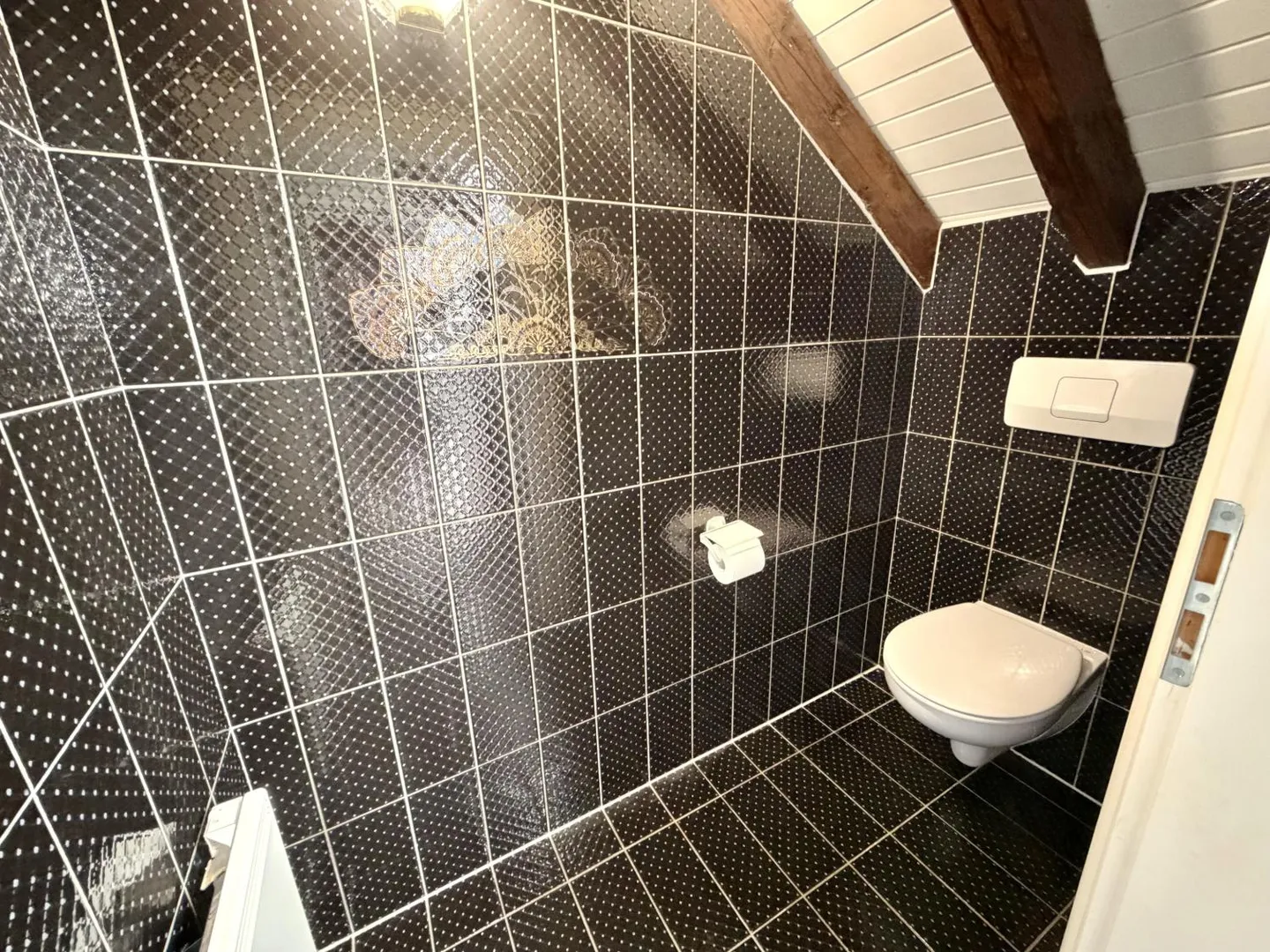 Apartment - Photo 7 of 7