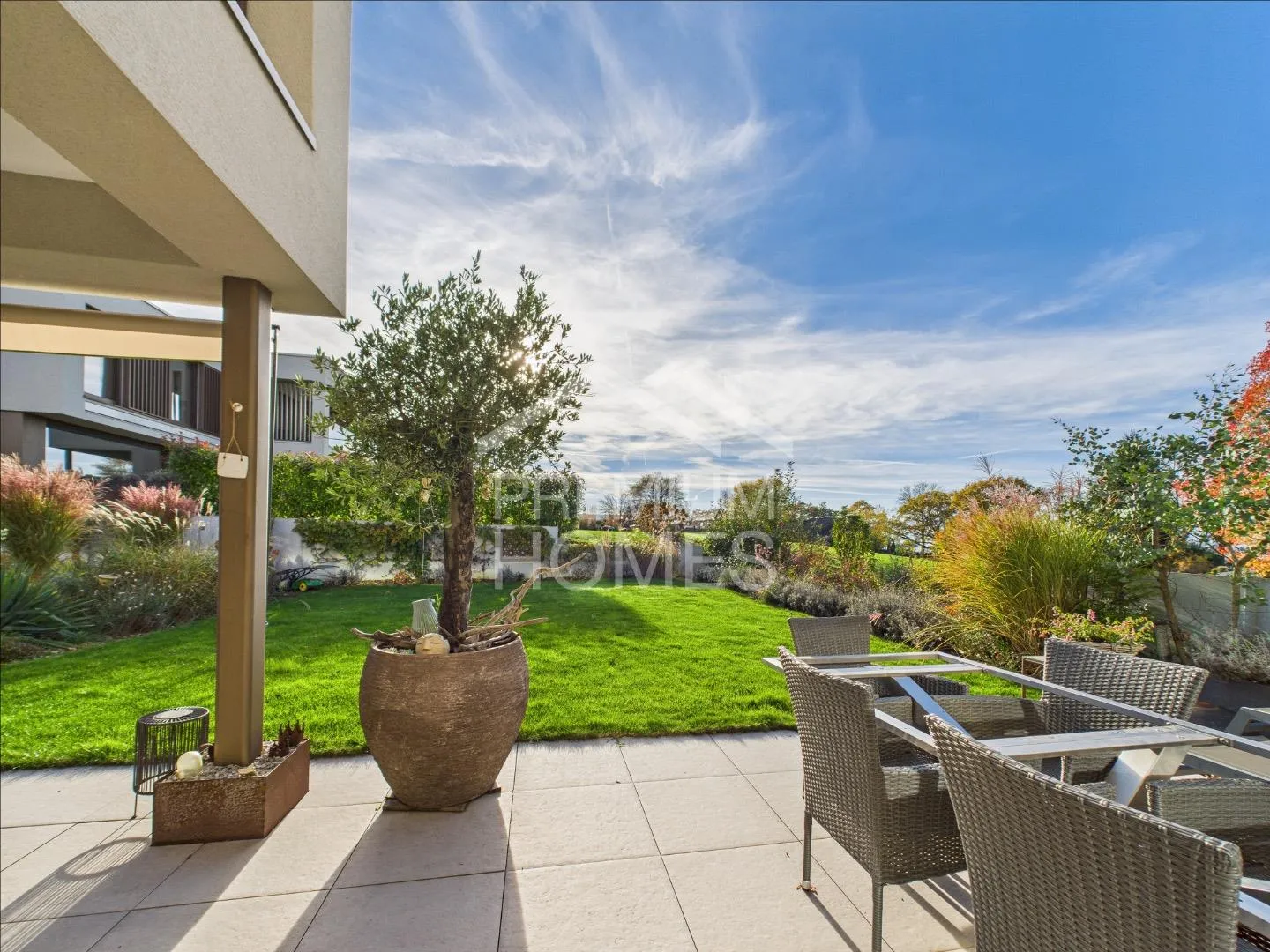 Moderne Architektur und ungehinderte Aussicht - Foto 5 von 13