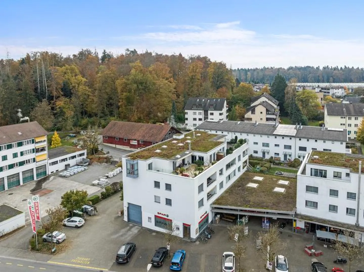 Mixed-use building for sale - Photo 7 of 8