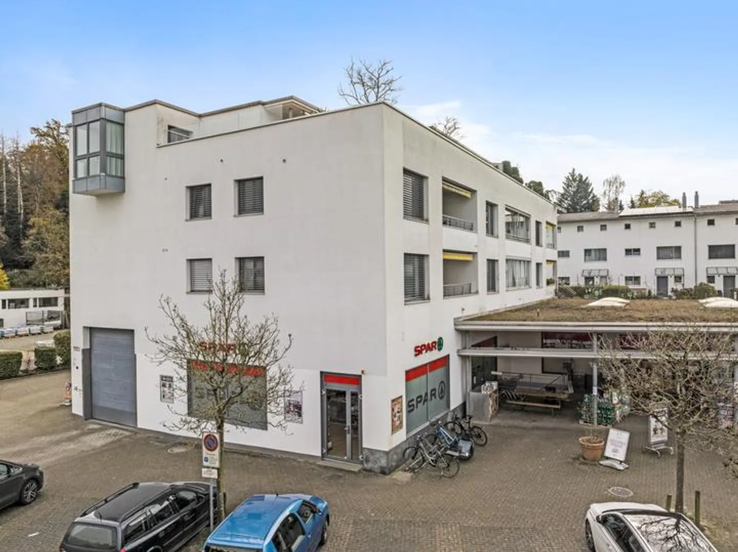 Mixed-use building for sale - Photo 8 of 8