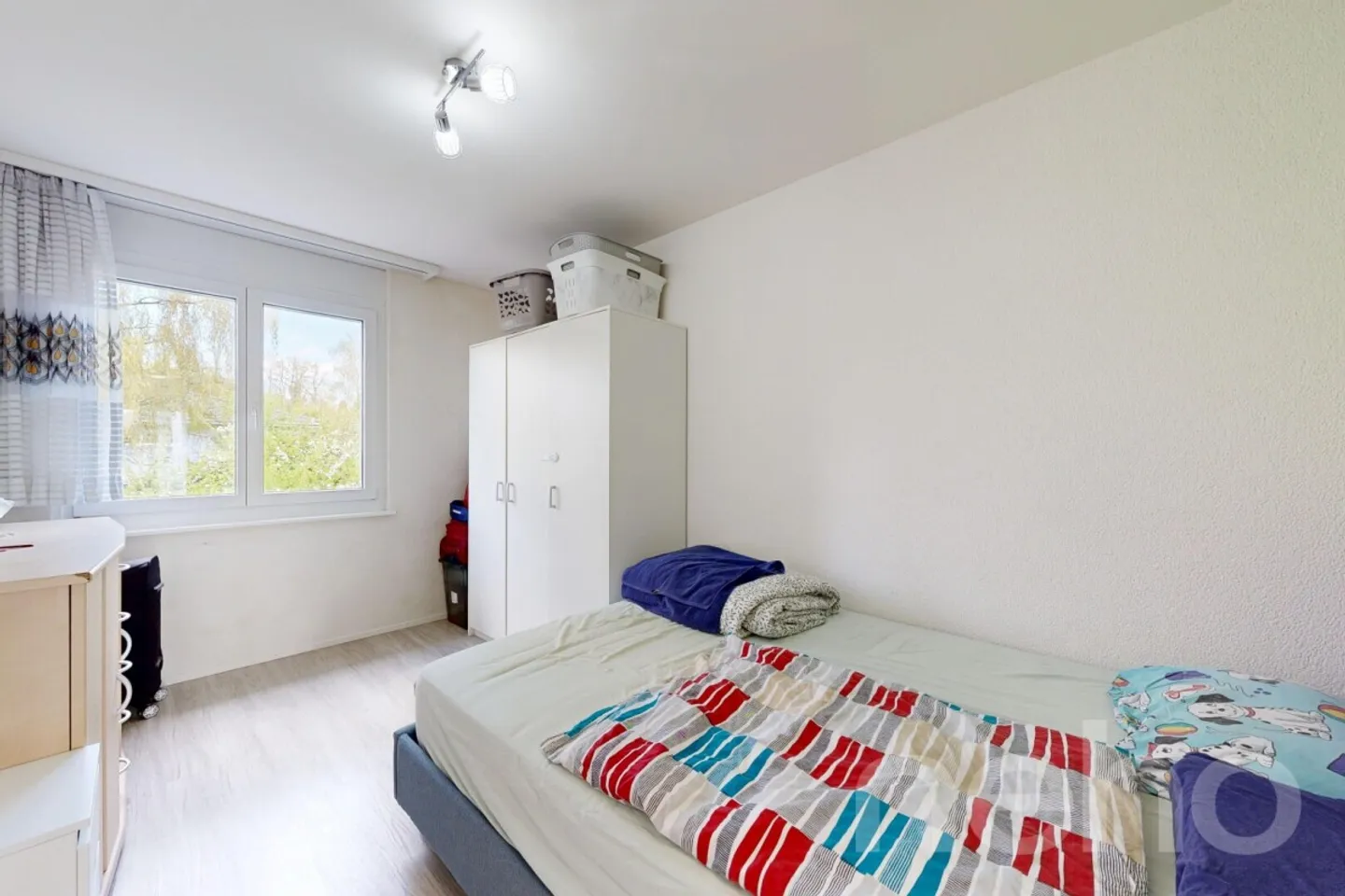 Appartement duplex de 4,5 pièces avec espace supplémentaire à Henau - Photo 8 sur 12